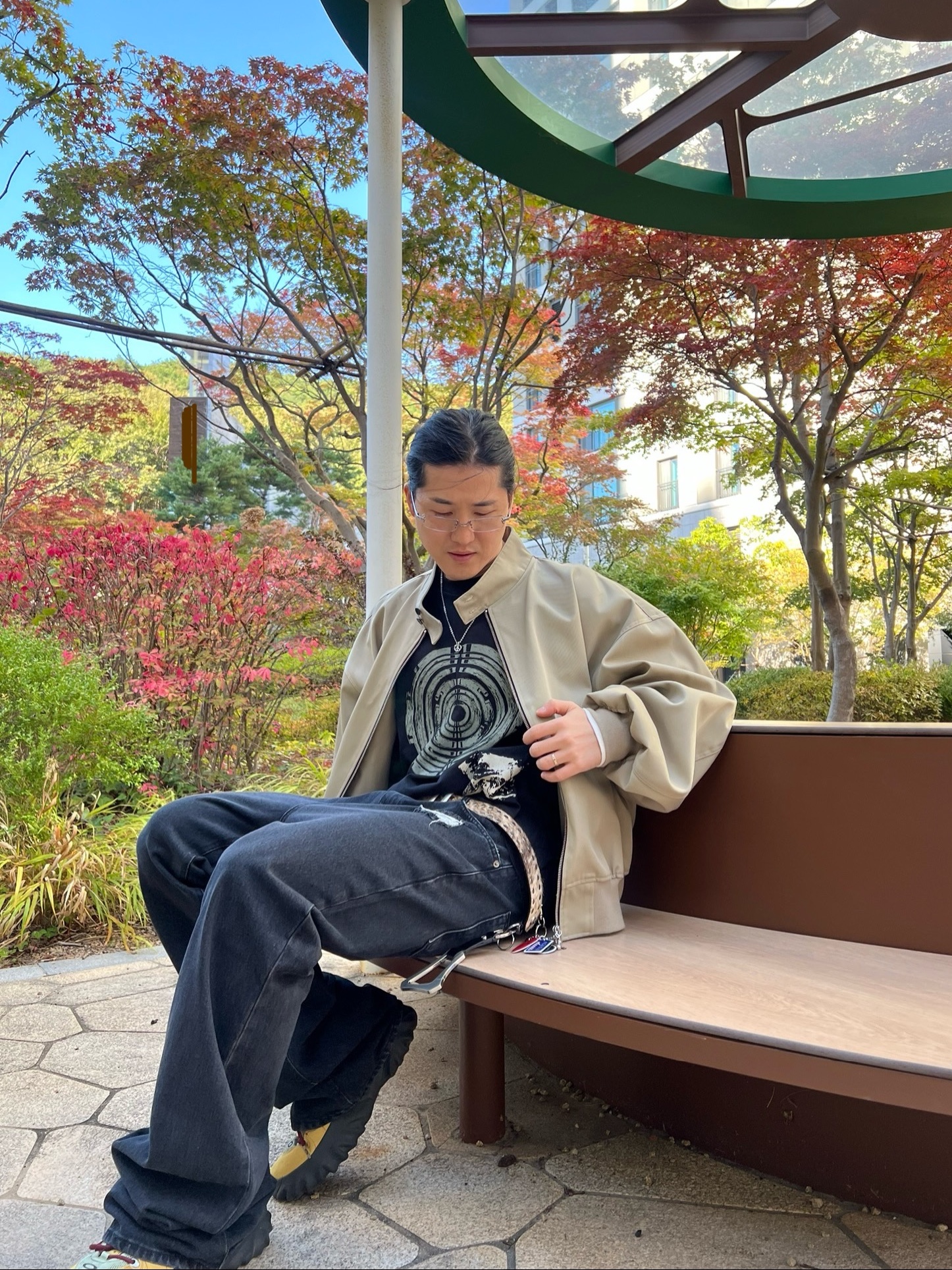 Oakley Factory Team Suede Flesh Edge Boots Yellow, Gless Harrington Jacket 014 Beige 착용 스타일 - 7