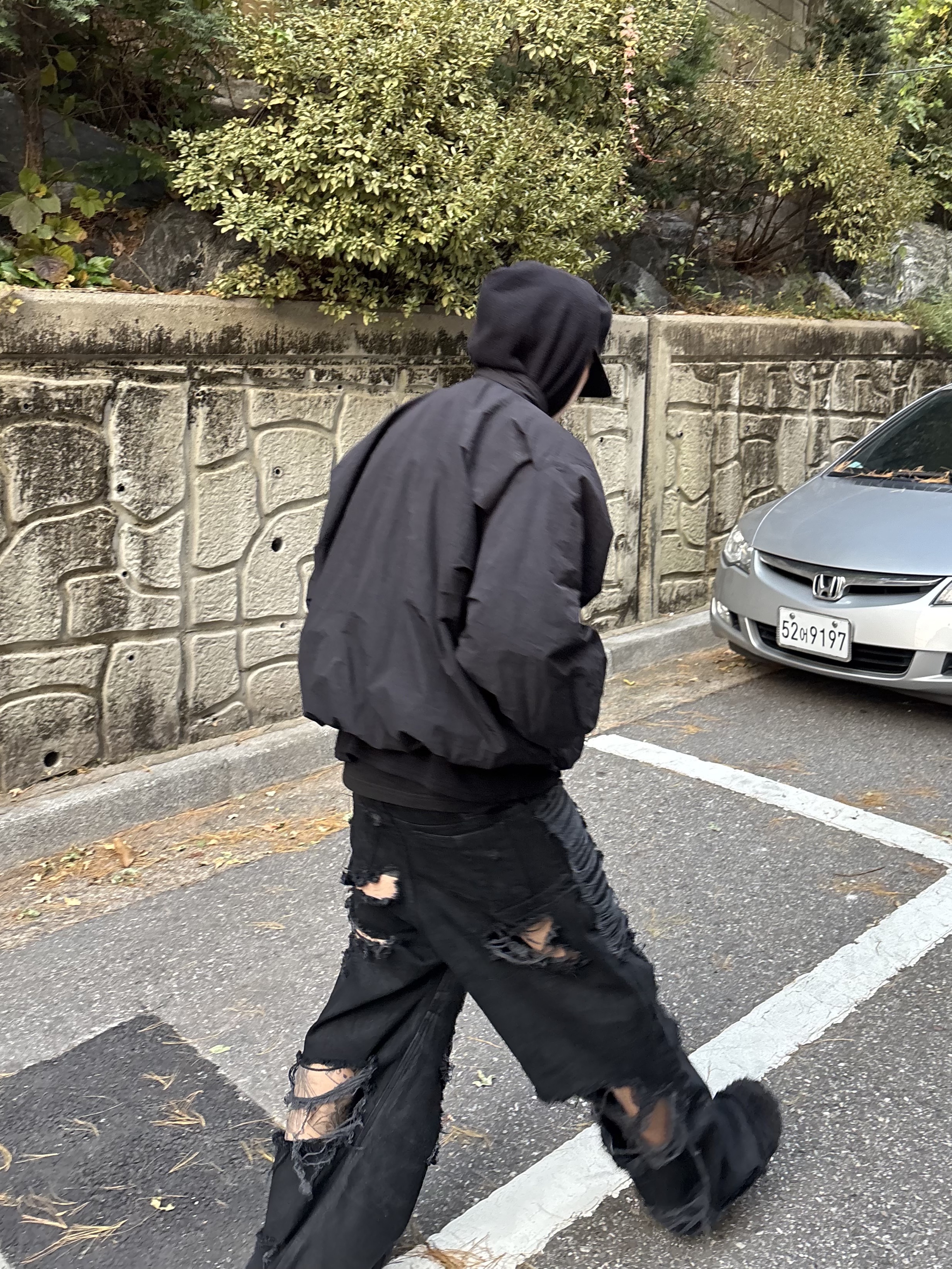 Chrome Hearts Horseshoe Denim Baseball Hat Black, Wapworks Worksout Track Jacket 착용 스타일 - 2