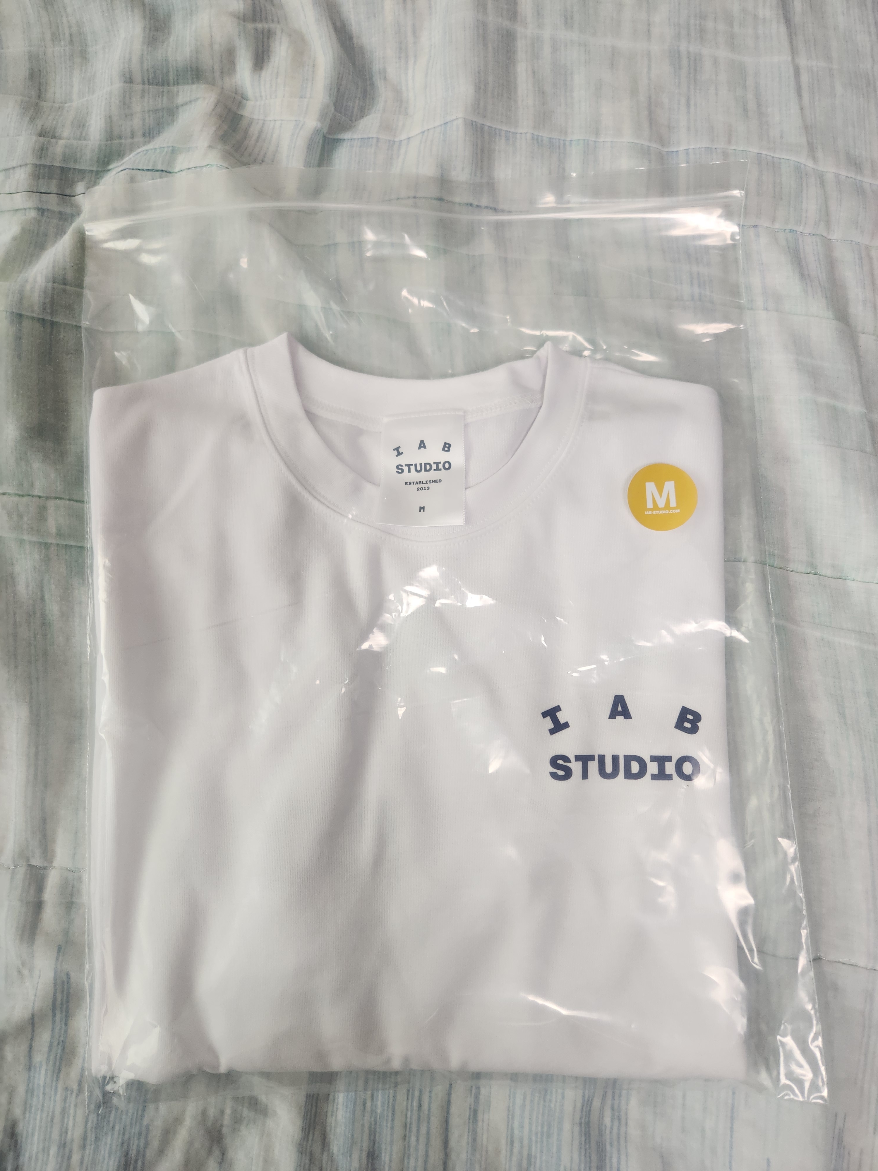 IAB Studio IAB Long Sleeve White 착용 스타일