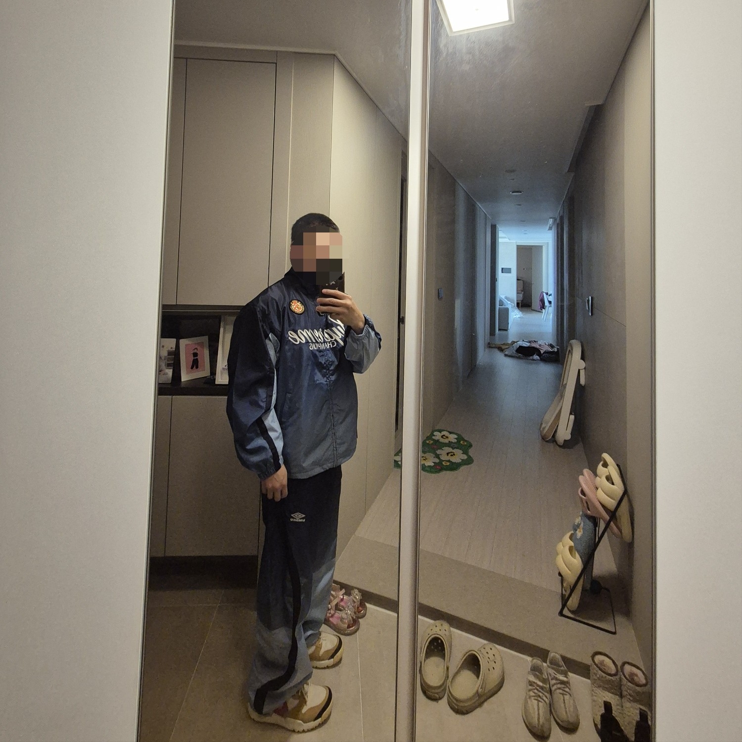 Supreme x Umbro Gradient Track Jacket Navy - 25FW 착용 스타일 - 2