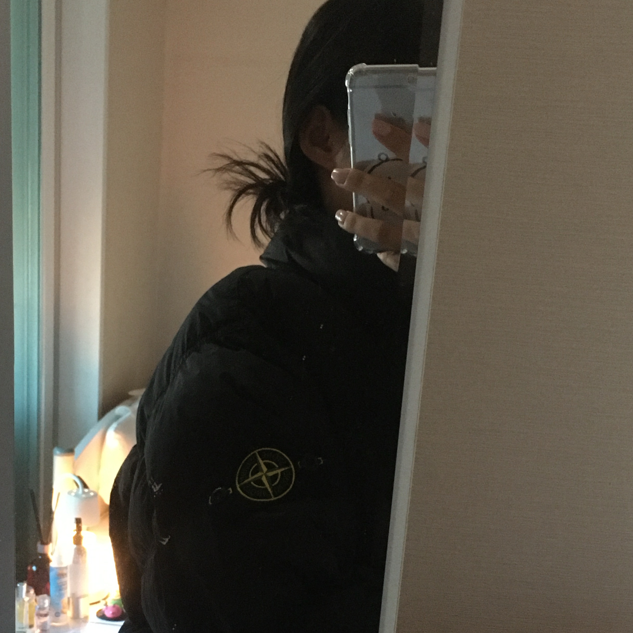 Stone Island 4100010 Crinkle Reps NY Recycled Nylon Down Jacket with Wind Resistant Black - 25FW 착용 스타일 - 1