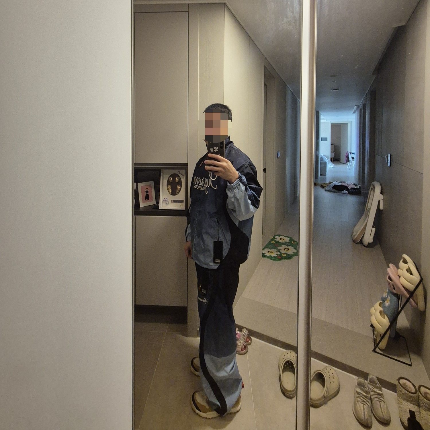 Supreme x Umbro Gradient Track Jacket Navy - 25FW 착용 스타일 - 3