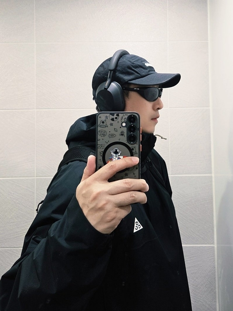Oakley Eye Jacket Redux Matte Black Frame Prizm Grey Lenses High Bridge Fit, Supreme Washed Chino Twill Camp Cap Black 착용 스타일