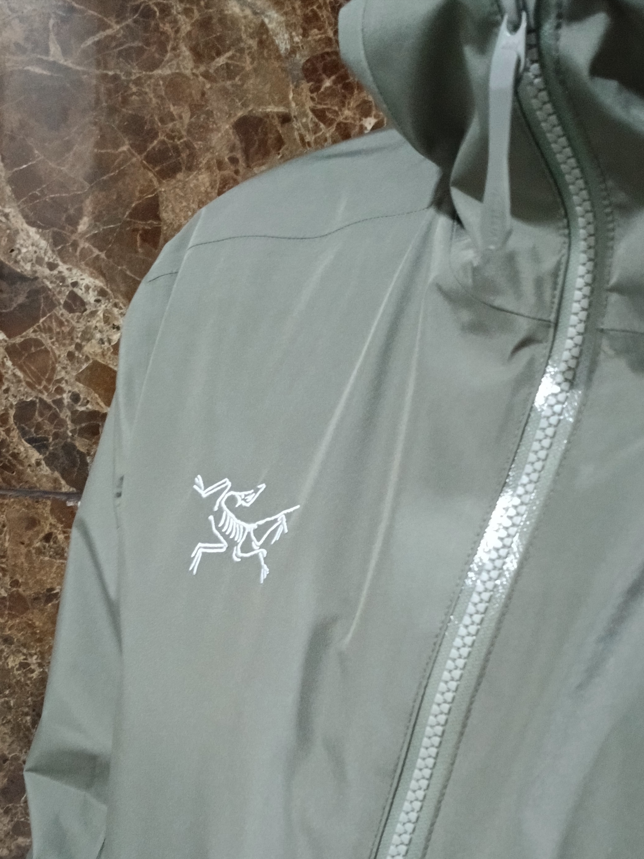 Arc'teryx Solano Hoody Black, Arc'teryx Solano Hoody Forage 착용 스타일 - 10
