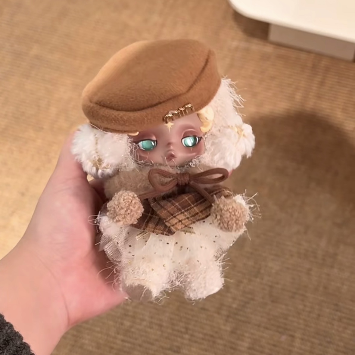 Pop Mart Skullpanda You Found Me ! Series Plush Doll Pendant Sandman (Opened Case) 착용 스타일