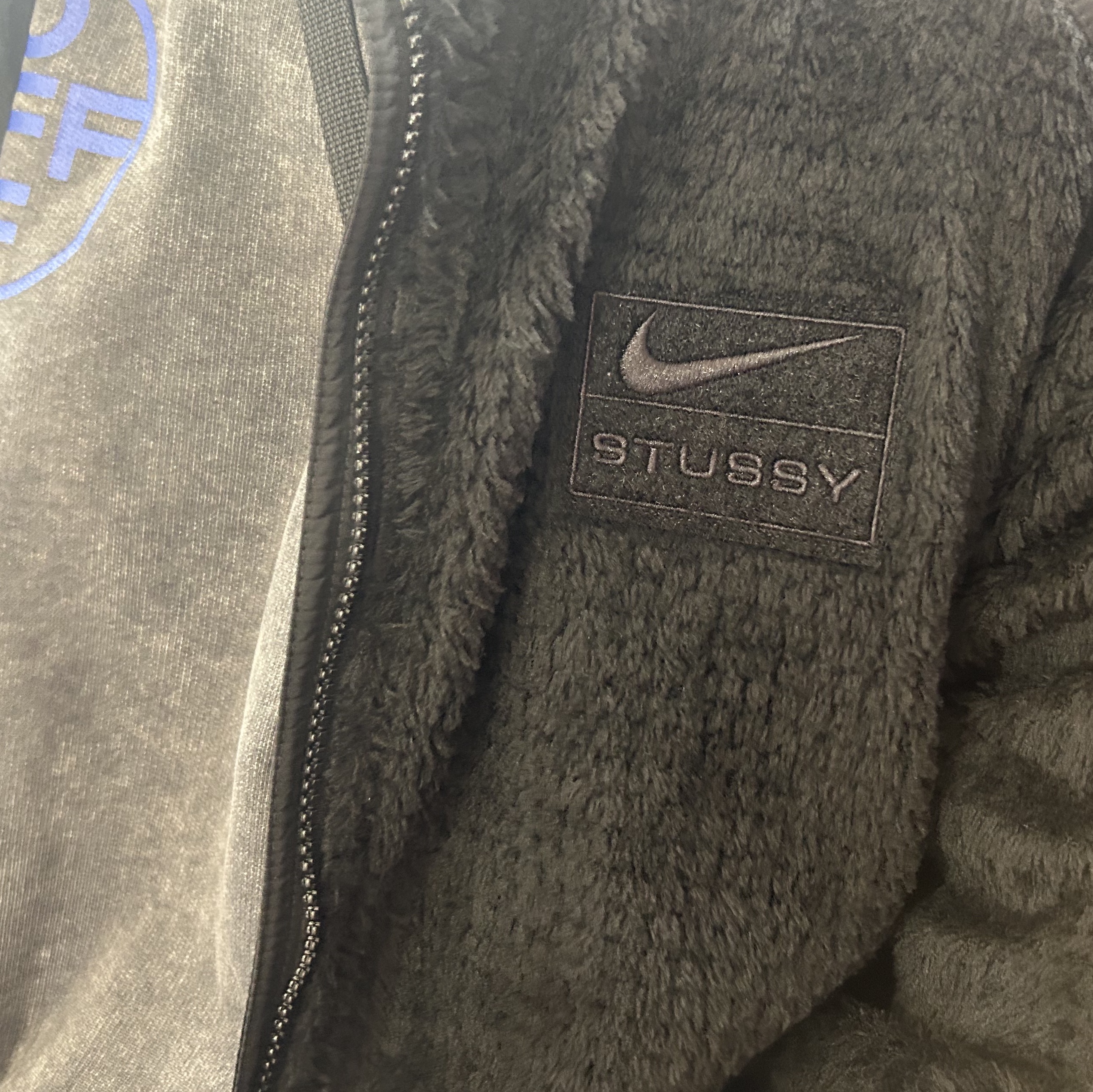 Nike x Stussy Full Zip Fleece Black (HQ8524-010) 착용 스타일