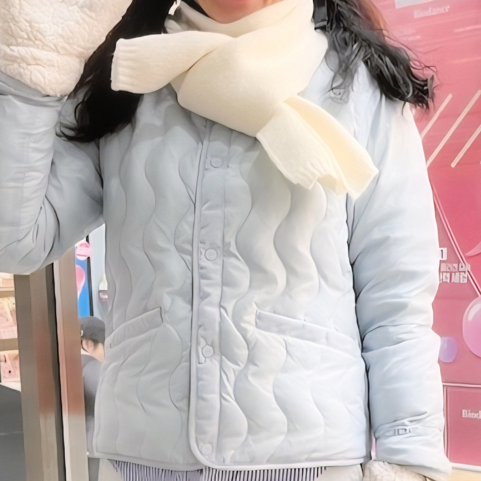 (W) Eider Wavy Slim Down Jacket Ice Blue 착용 스타일 - 2