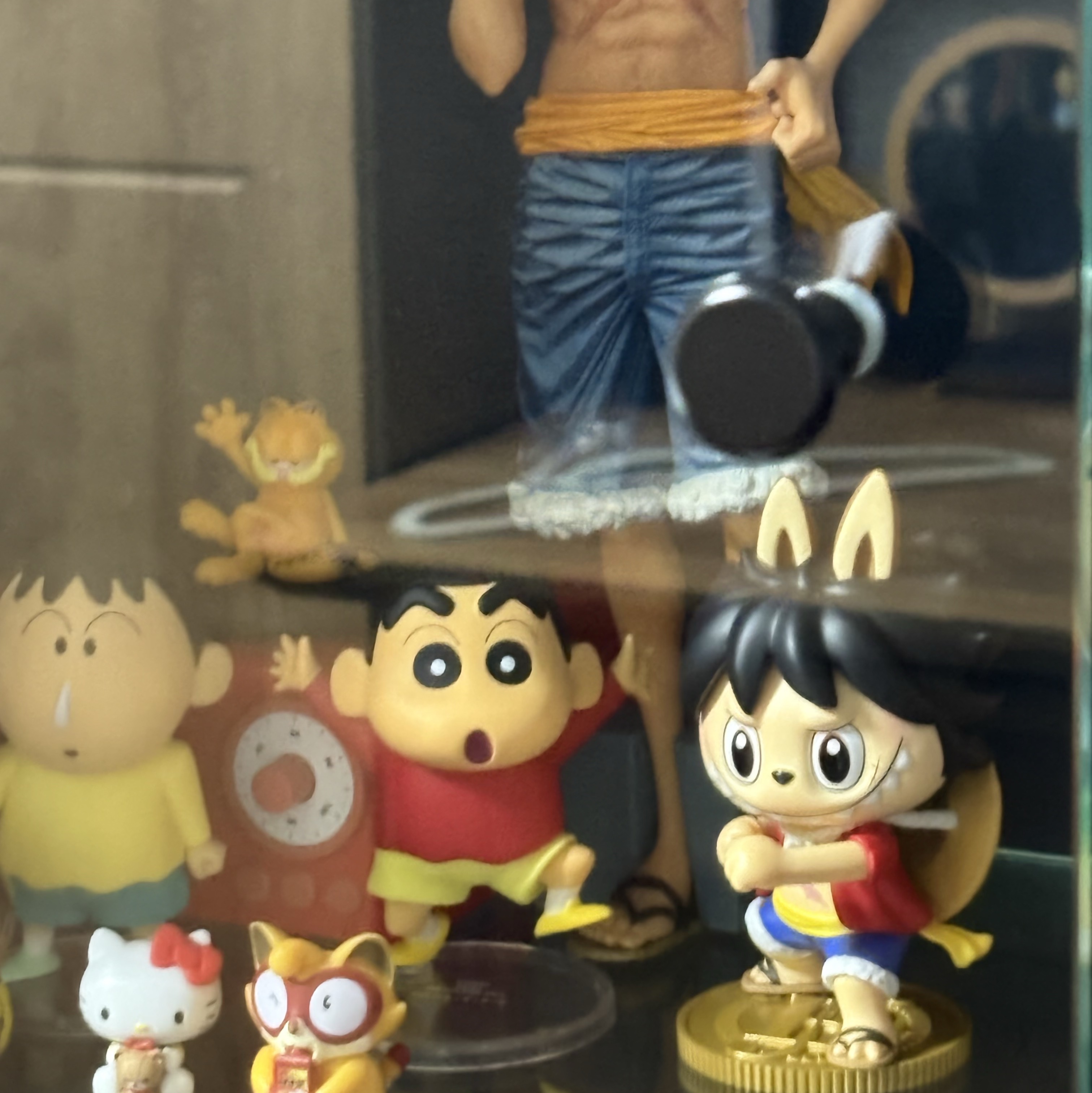 Pop Mart Labubu The Monsters x One Piece Series Figures Monkey.D.Luffy (Opened Case) 착용 스타일