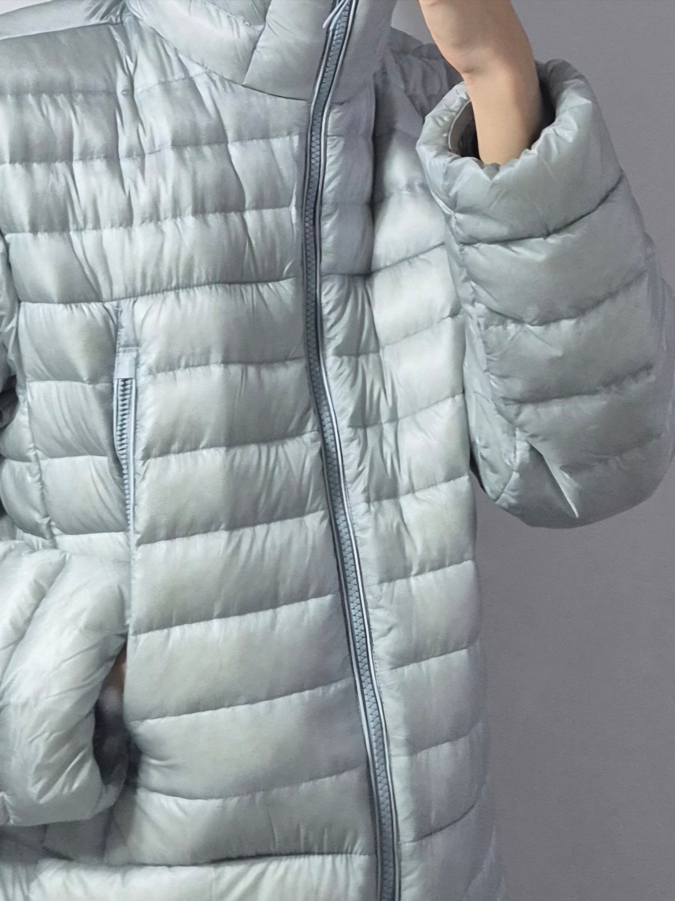 Musinsa Standard City Leisure Sheer Ripstop Hooded Light Down Jacket Cloudy Blue 착용 스타일 - 1