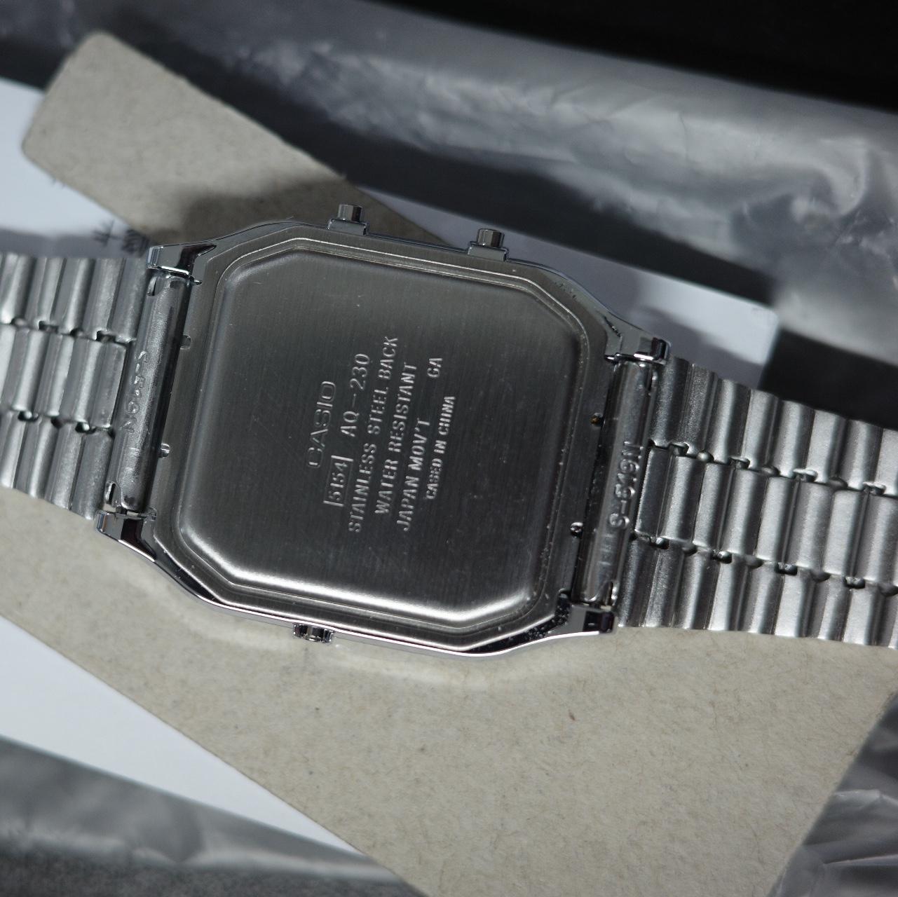 Casio AQ-230A-2A1MQY 착용 스타일 - 4