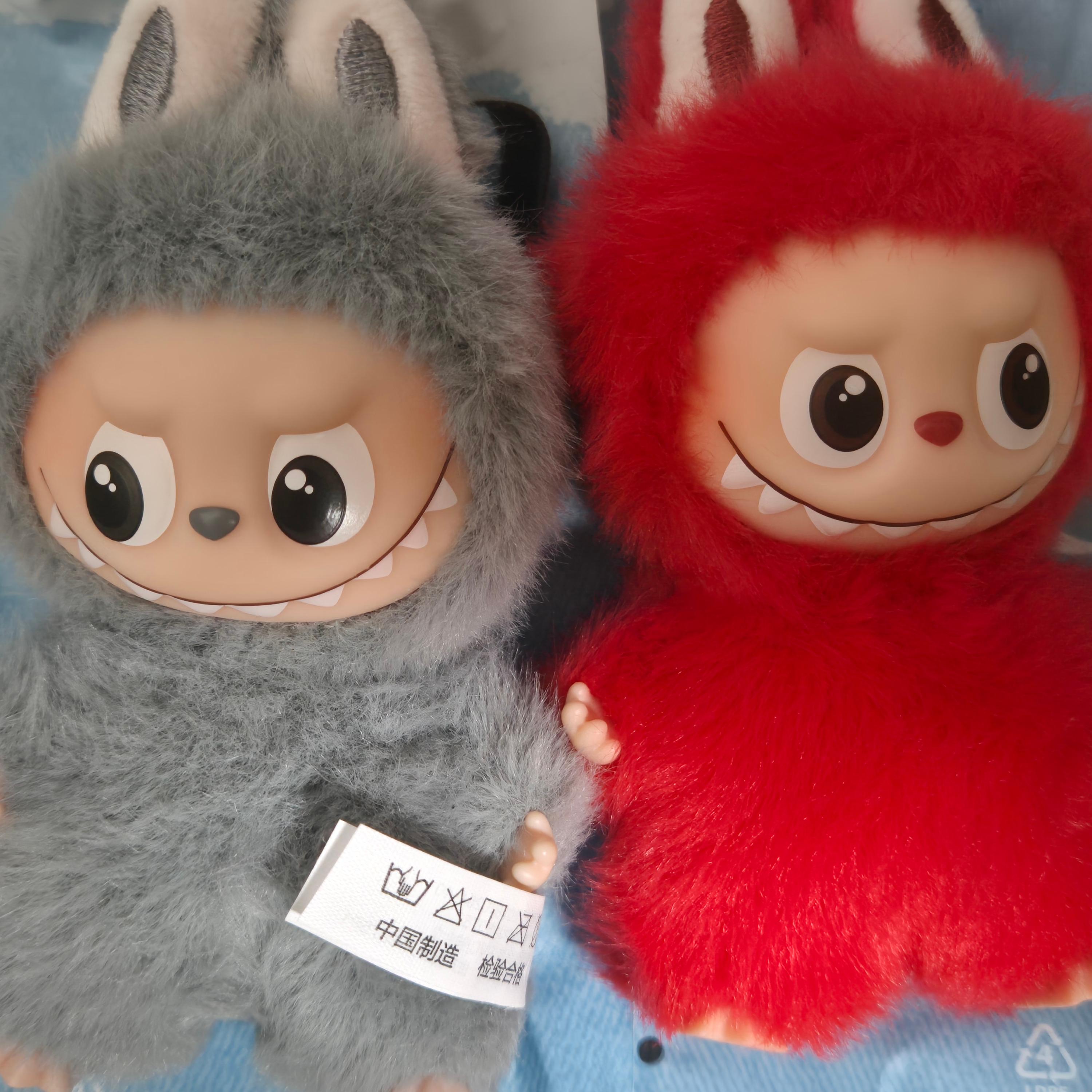 Pop Mart Labubu The Monsters Pin For Love Series Vinyl Plush Pendant (N-Z) X (Opened Case), Pop Mart Labubu The Monsters Pin For Love Series Vinyl Plush Pendant (N-Z) W (Opened Case) 착용 스타일