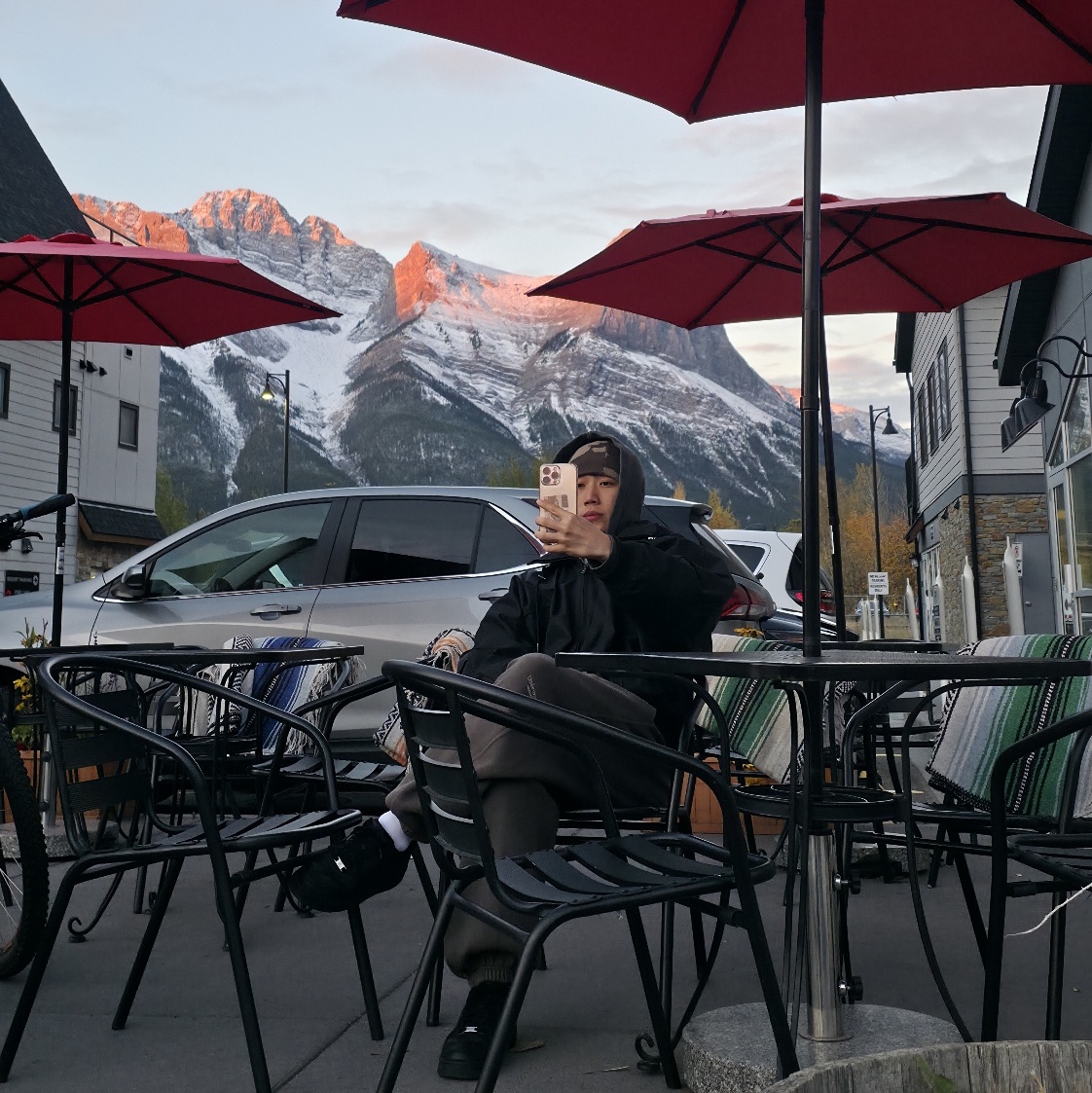 Nike Air Force 1 '07 Low Triple Black, Undermycar Mu.03 Anti Fxxking Logo Play Oversized Sweat Jogger Olive 착용 스타일