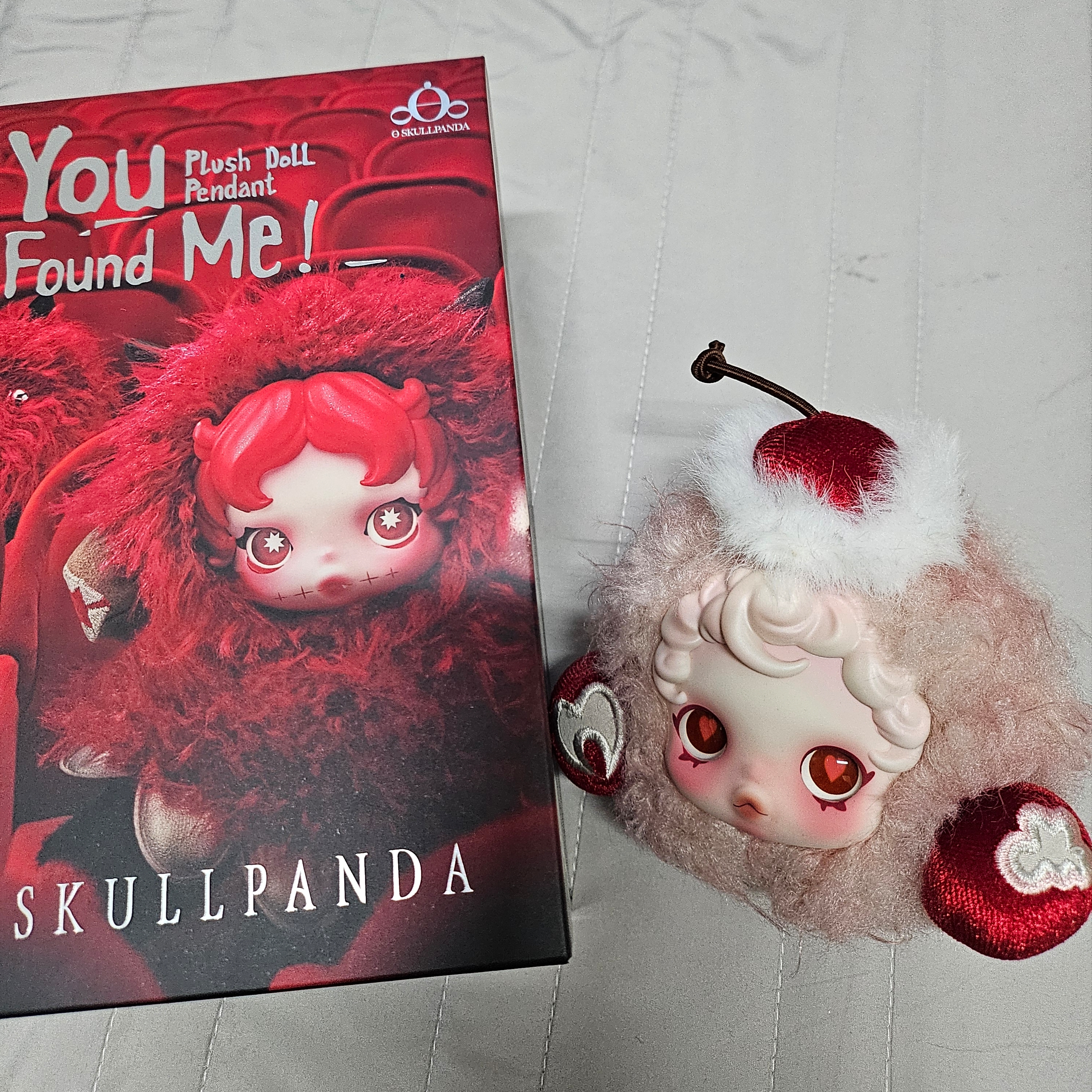 Pop Mart Skullpanda You Found Me！Series Earphone Bag Moldy Muffin 착용 스타일 - 1