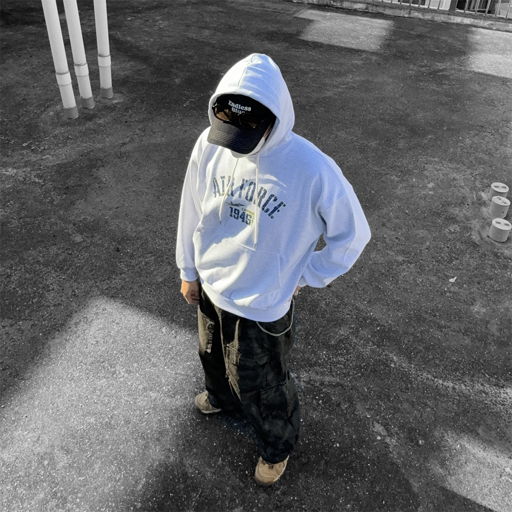 Undermycar Harban Rough Dirty Painting Wide Cargo Pants Lint - 23SS, Nike Air More Uptempo Flax 착용 스타일 - 1