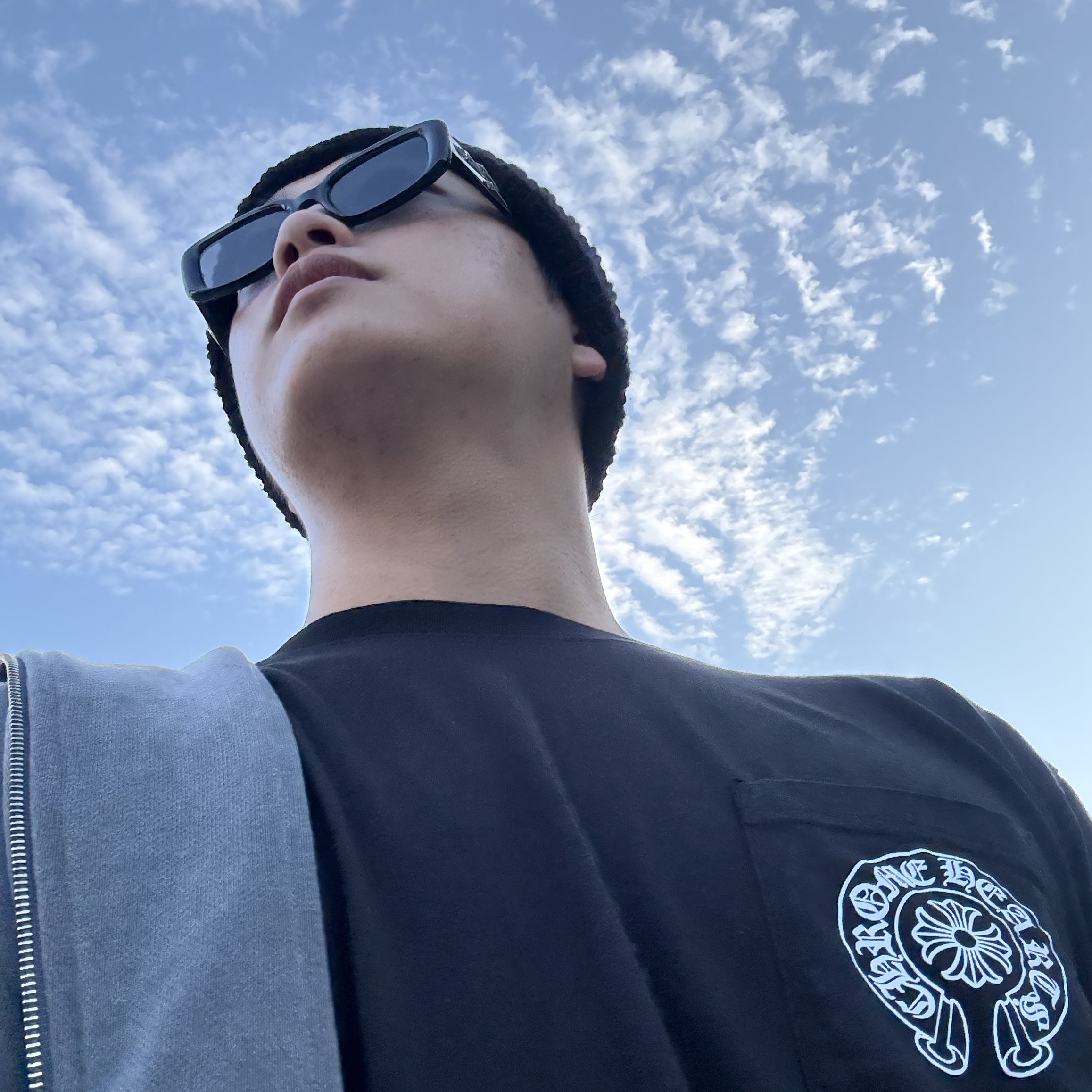 Chrome Hearts Horseshoe Logo Pocket T-Shirt Black 착용 스타일 - 2