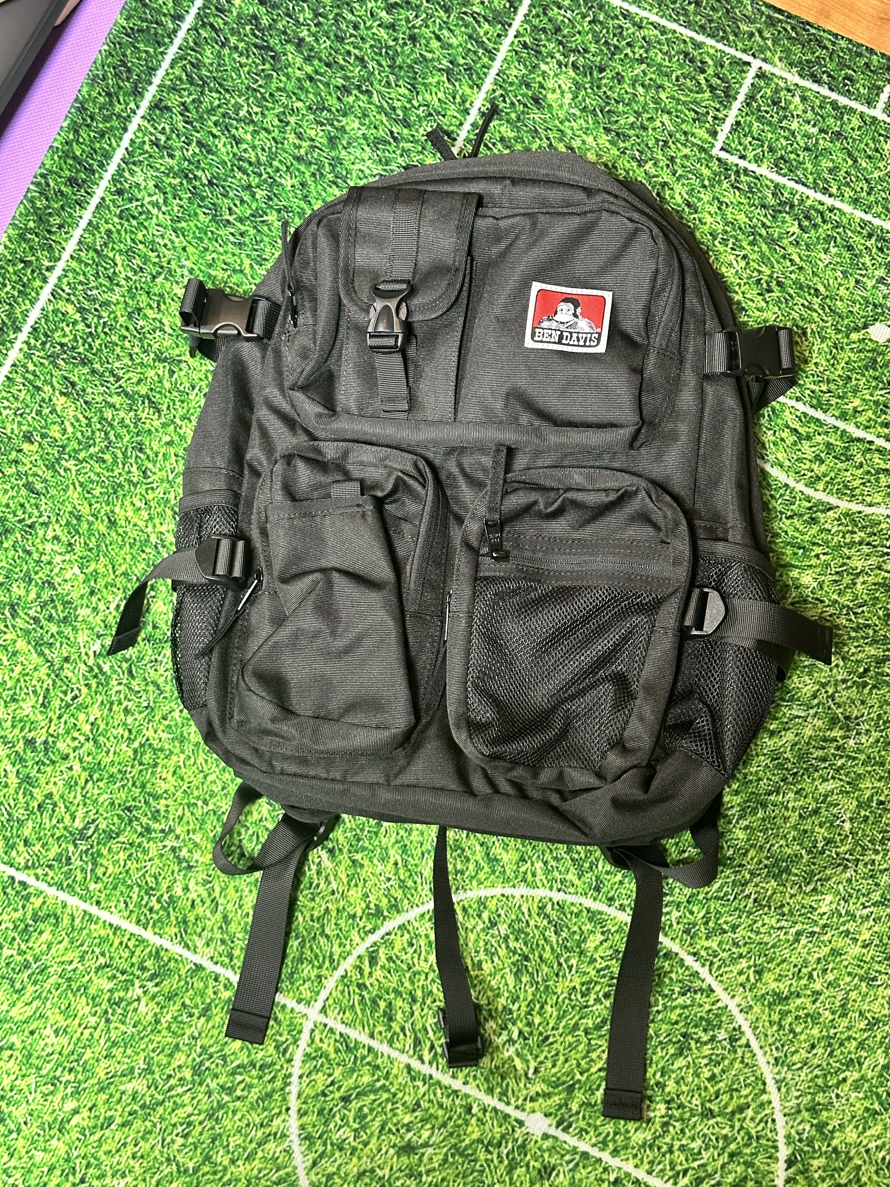Ben Davis Original Multi Pocket Backpack 30L Black 착용 스타일