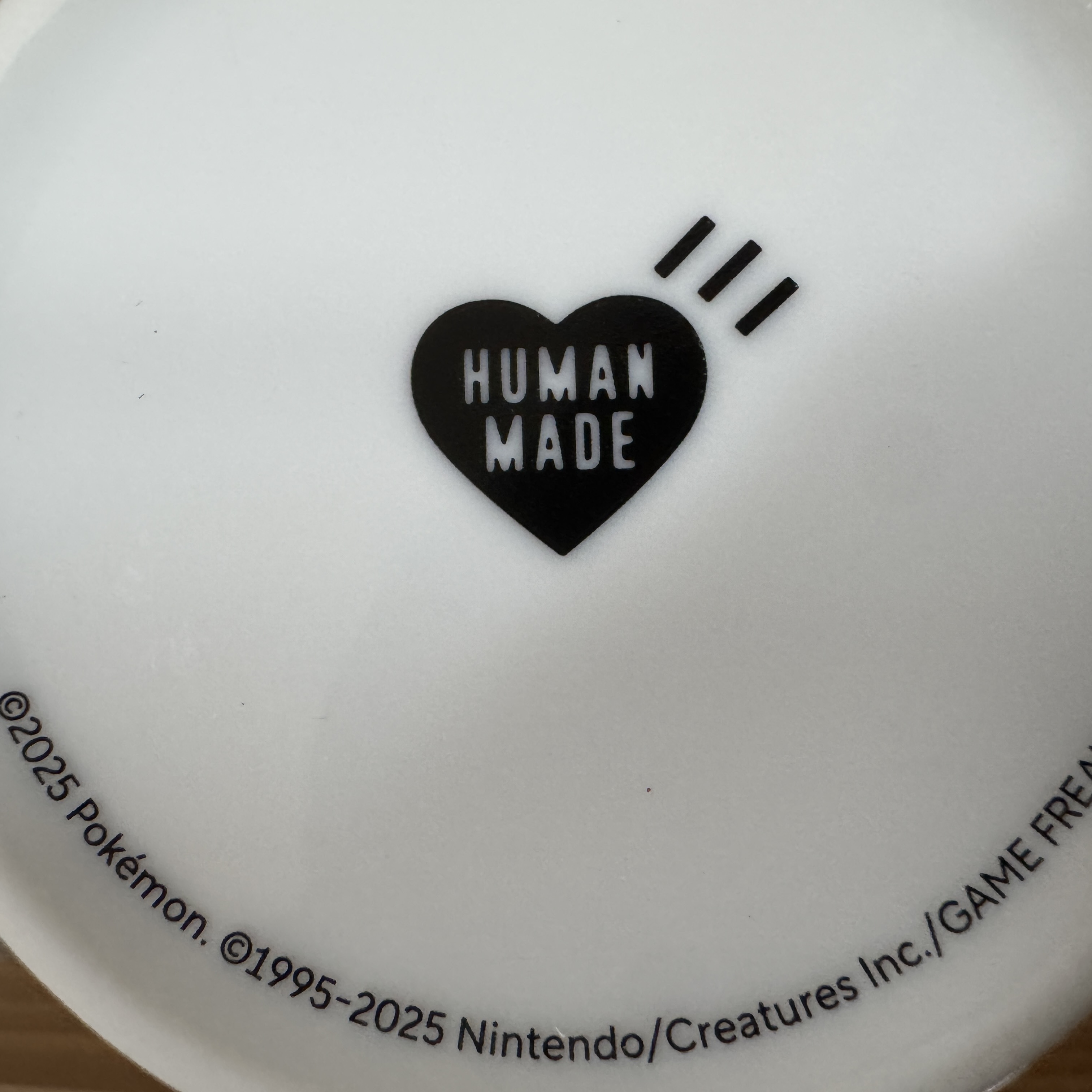 Human Made x Pokemon Made Coffee Mug White 착용 스타일 - 3
