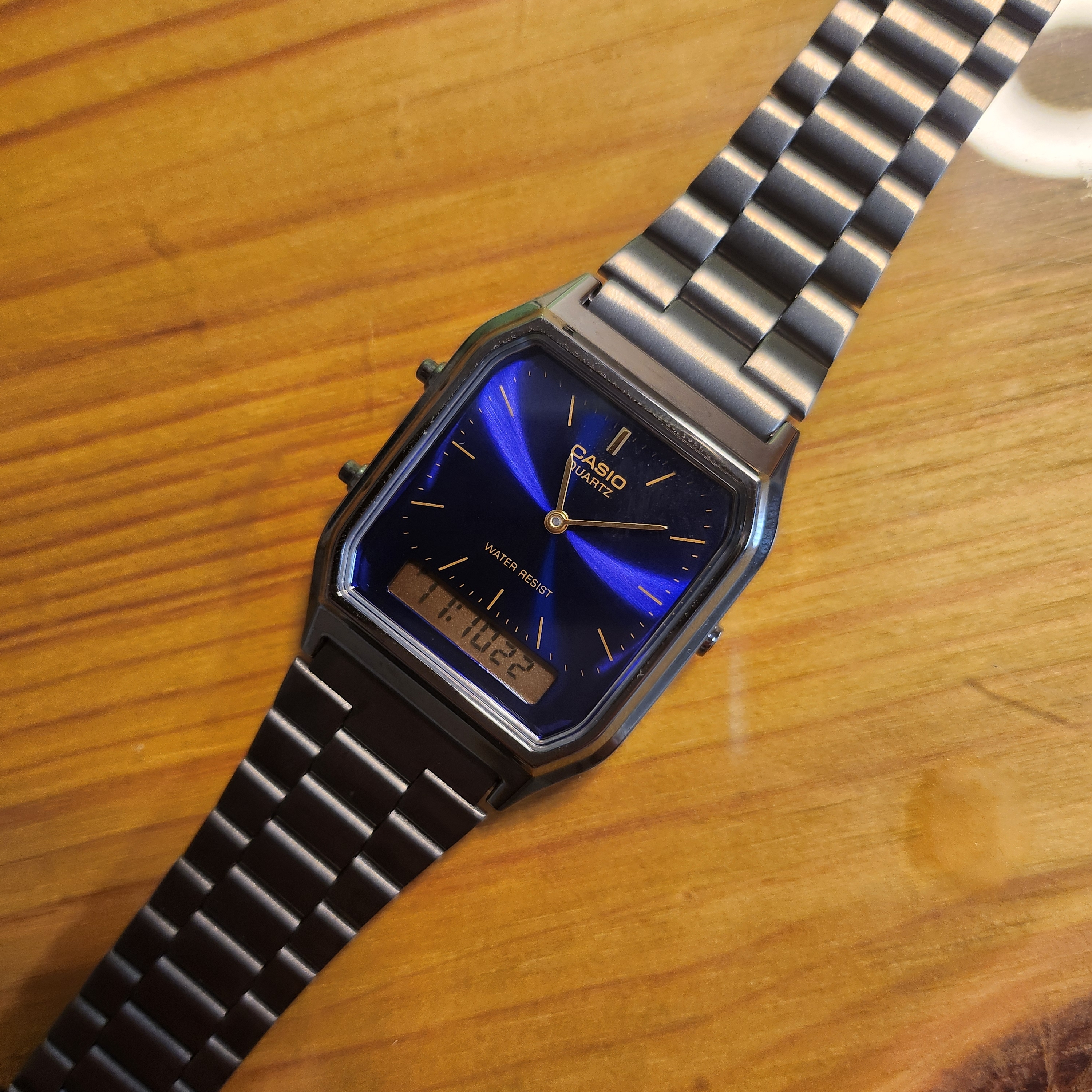 Casio AQ-230GG-2A 착용 스타일