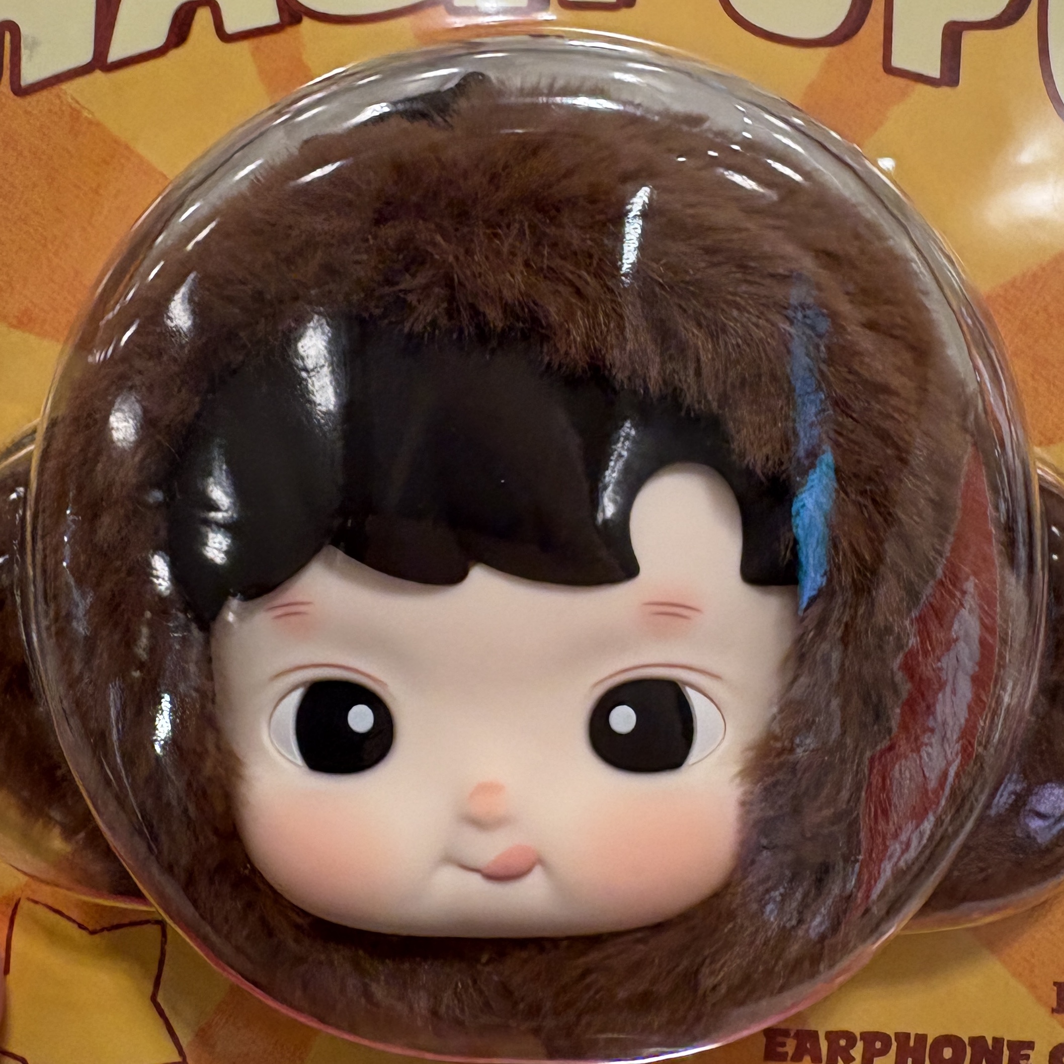 Pop Mart Hacipupu Rolling Time Machine Series Earphone Bag 착용 스타일