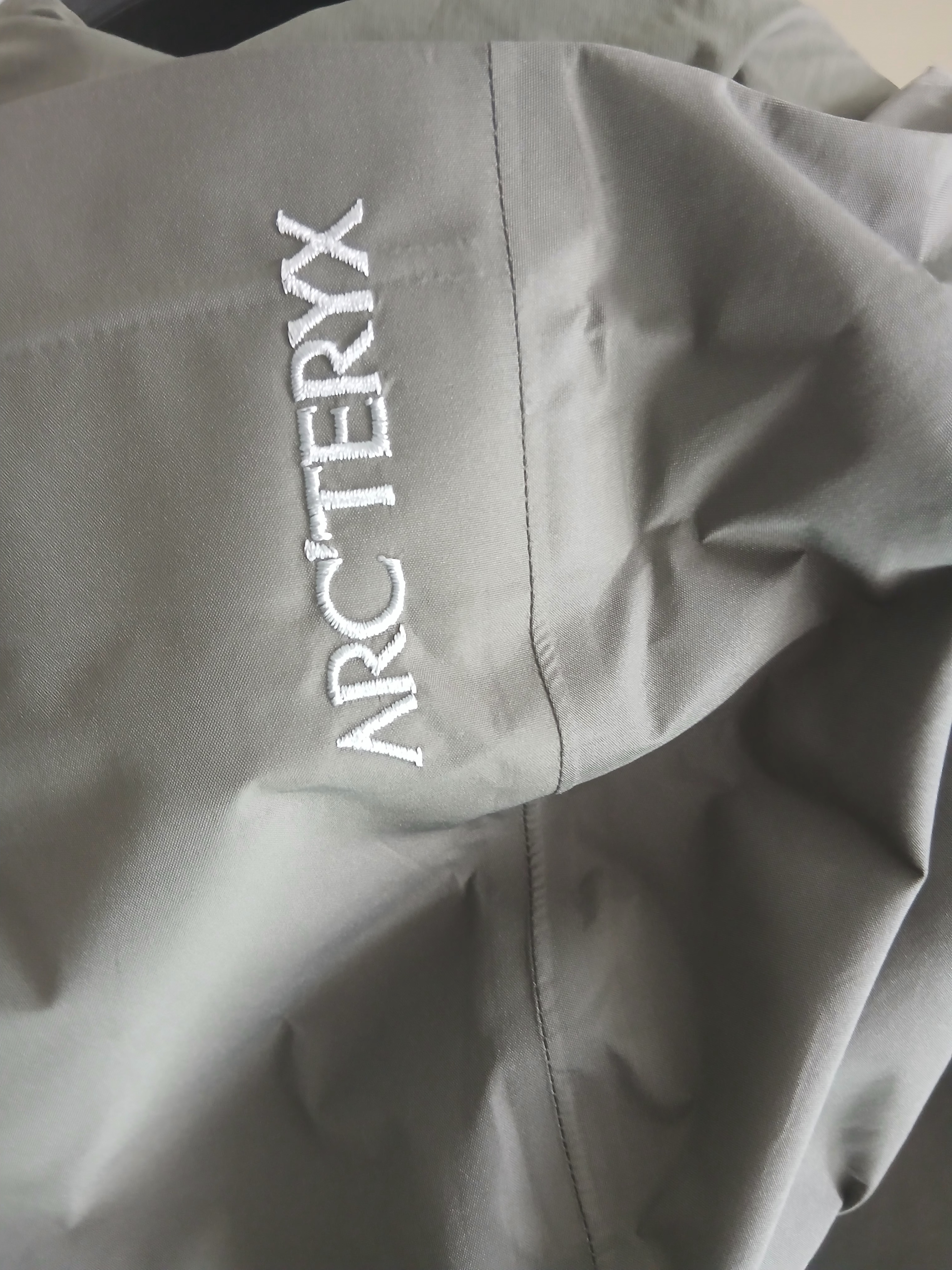 Arc'teryx Solano Hoody Black, Arc'teryx Solano Hoody Forage 착용 스타일 - 8