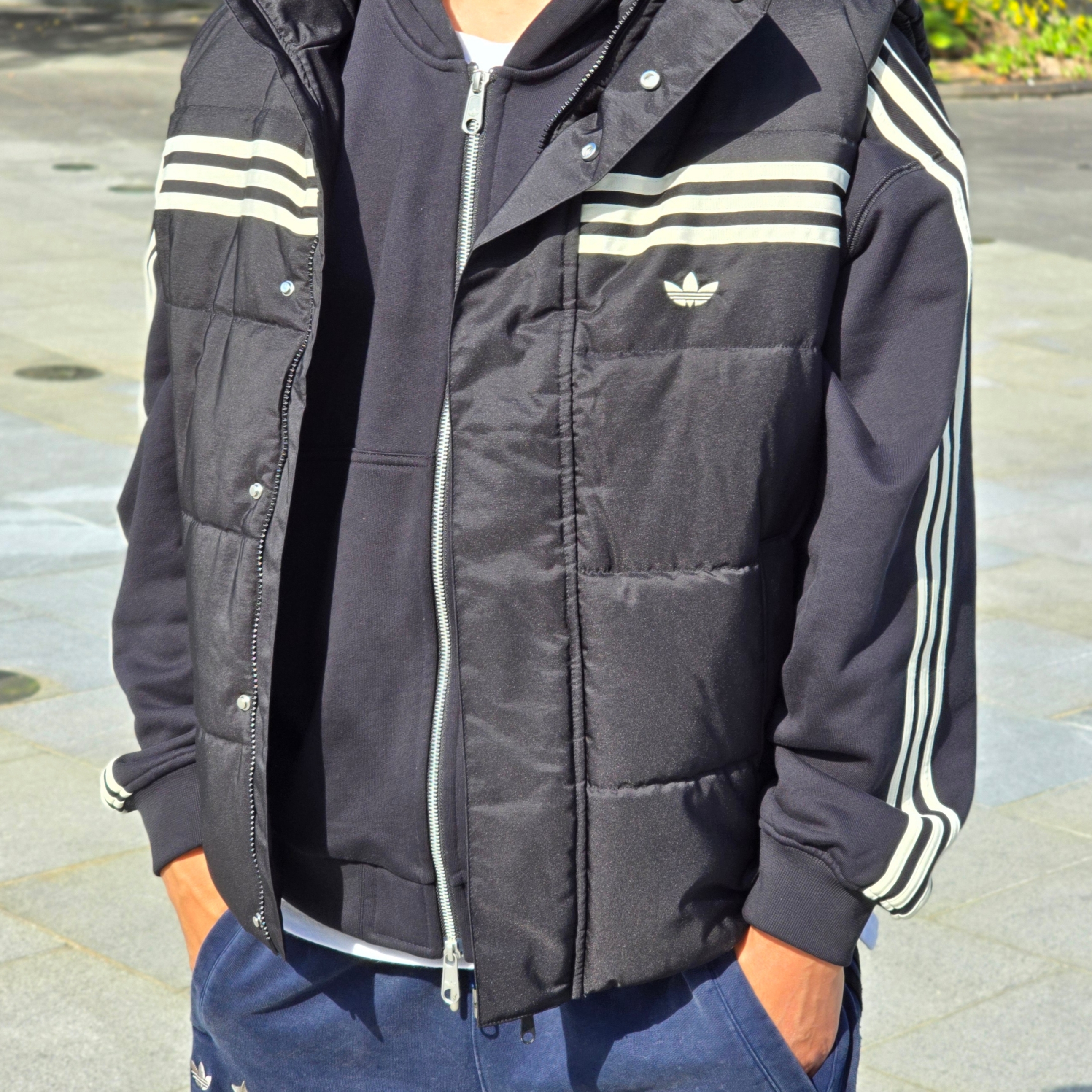 Adidas Originals 70s Padded Gilet Black - KR Sizing 착용 스타일 - 1