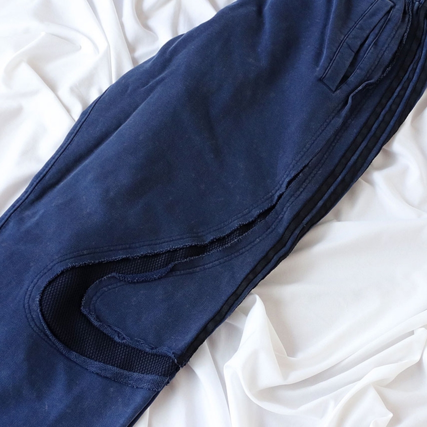 Adidas x Thug Club Teamgeist Sweatpants Night Indigo - KR Sizing, Adidas x Thug Club Teamgeist Sweatpants Night Indigo - US Sizing 착용 스타일 - 4