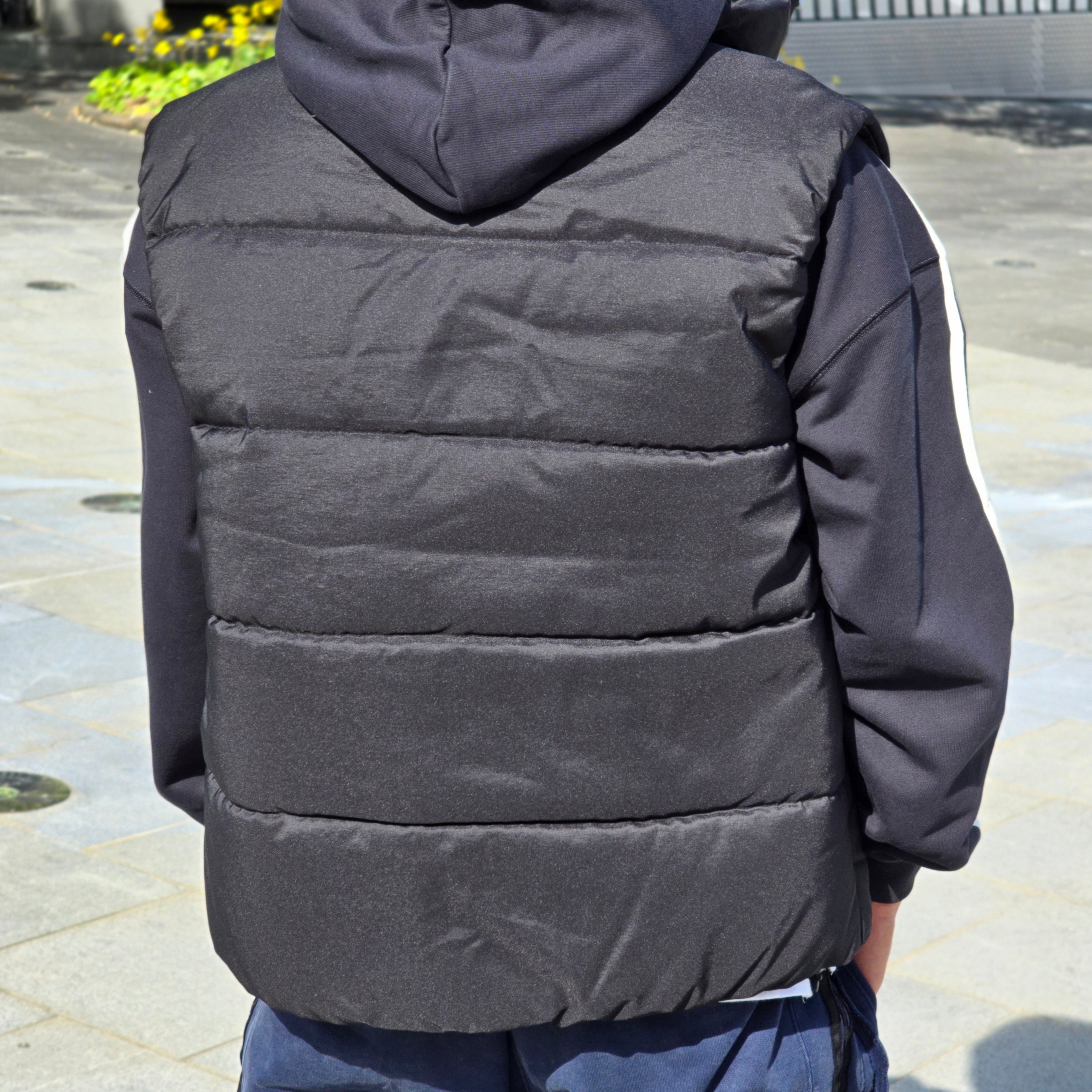 Adidas Originals 70s Padded Gilet Black - KR Sizing 착용 스타일 - 2