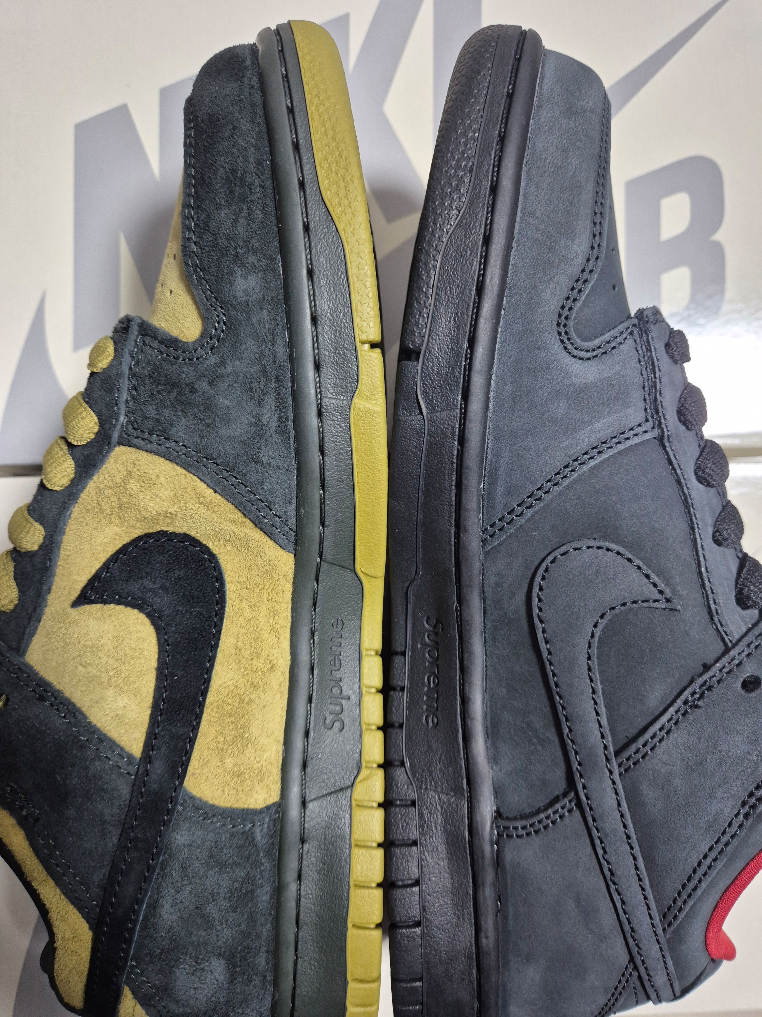 Nike x Supreme SB Dunk Low Black, Nike x Supreme SB Dunk Low Camper Green 착용 스타일
