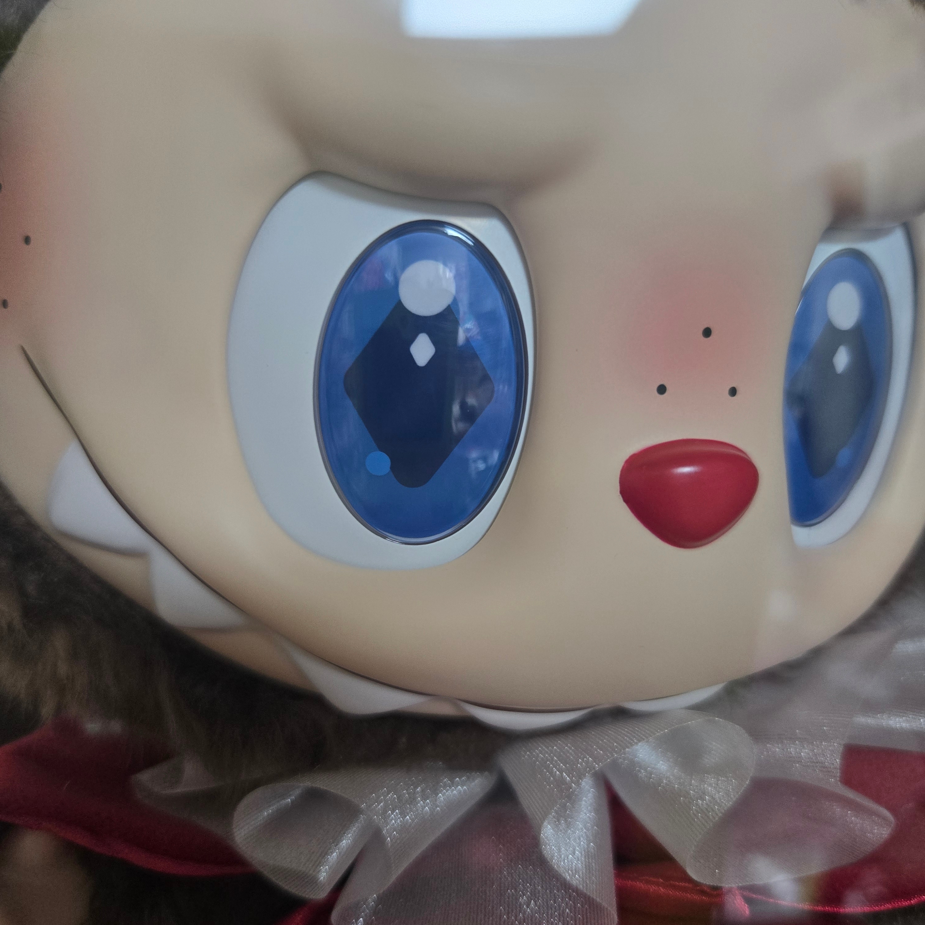 Pop Mart The Monsters Checkmate Series Doll 착용 스타일