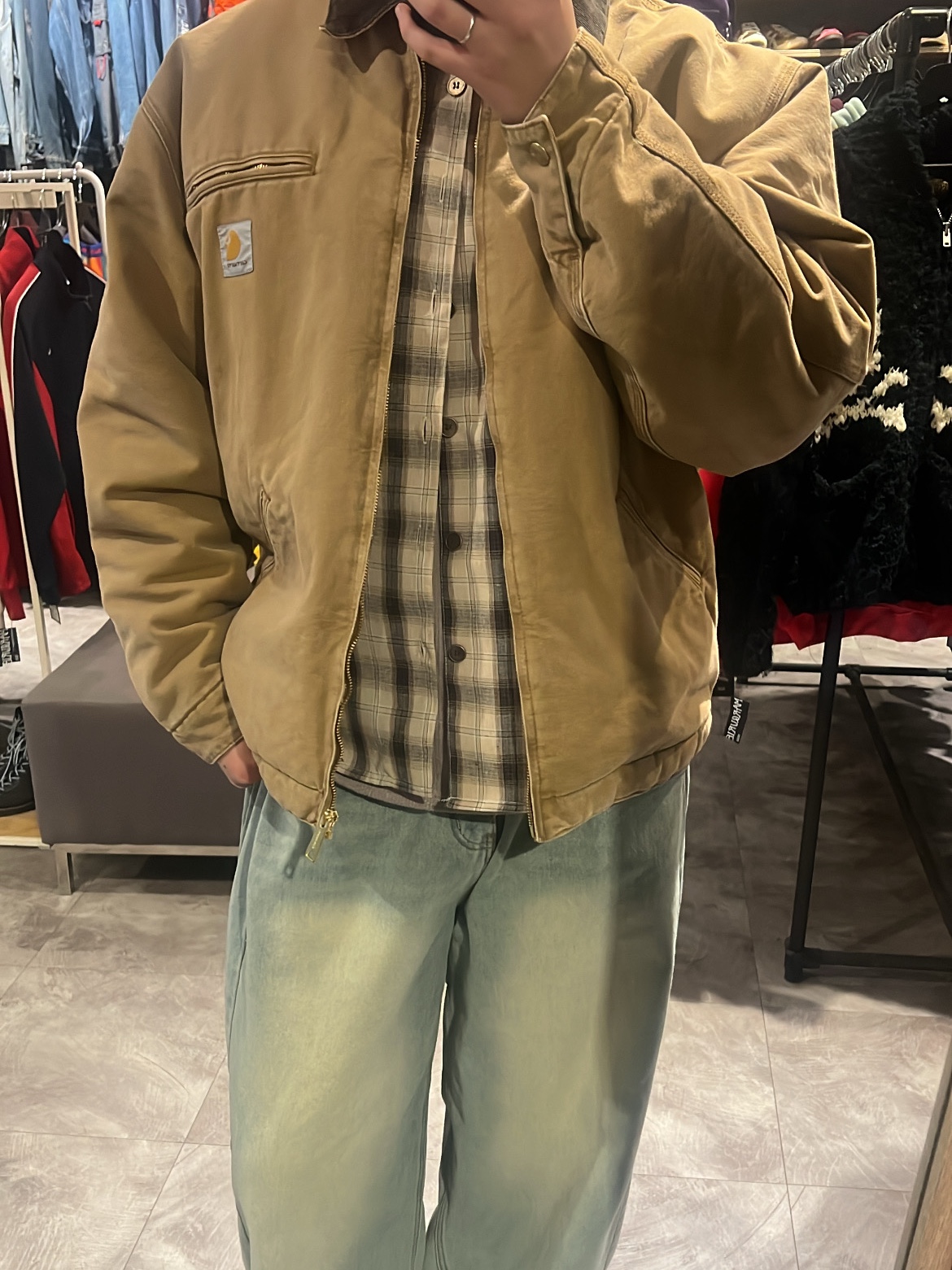 Carhartt WIP OG Detroit Jacket Hamilton Brown Tobacco, Timberland Premium 6 inch Waterproof Boot Wheat Nubuck - Wide 착용 스타일