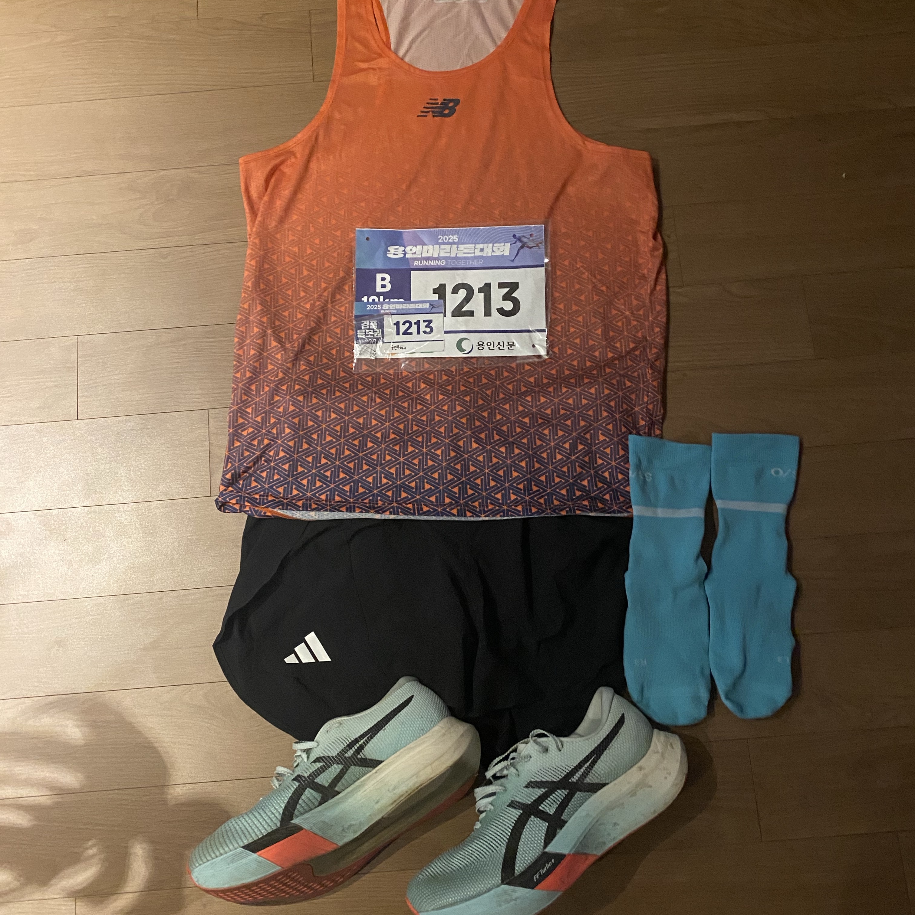 Nike Air Zoom Alphafly Next% 3 Hyper Pink, Asics Metaspeed Sky Paris Illuminate Mint Black 착용 스타일 - 3