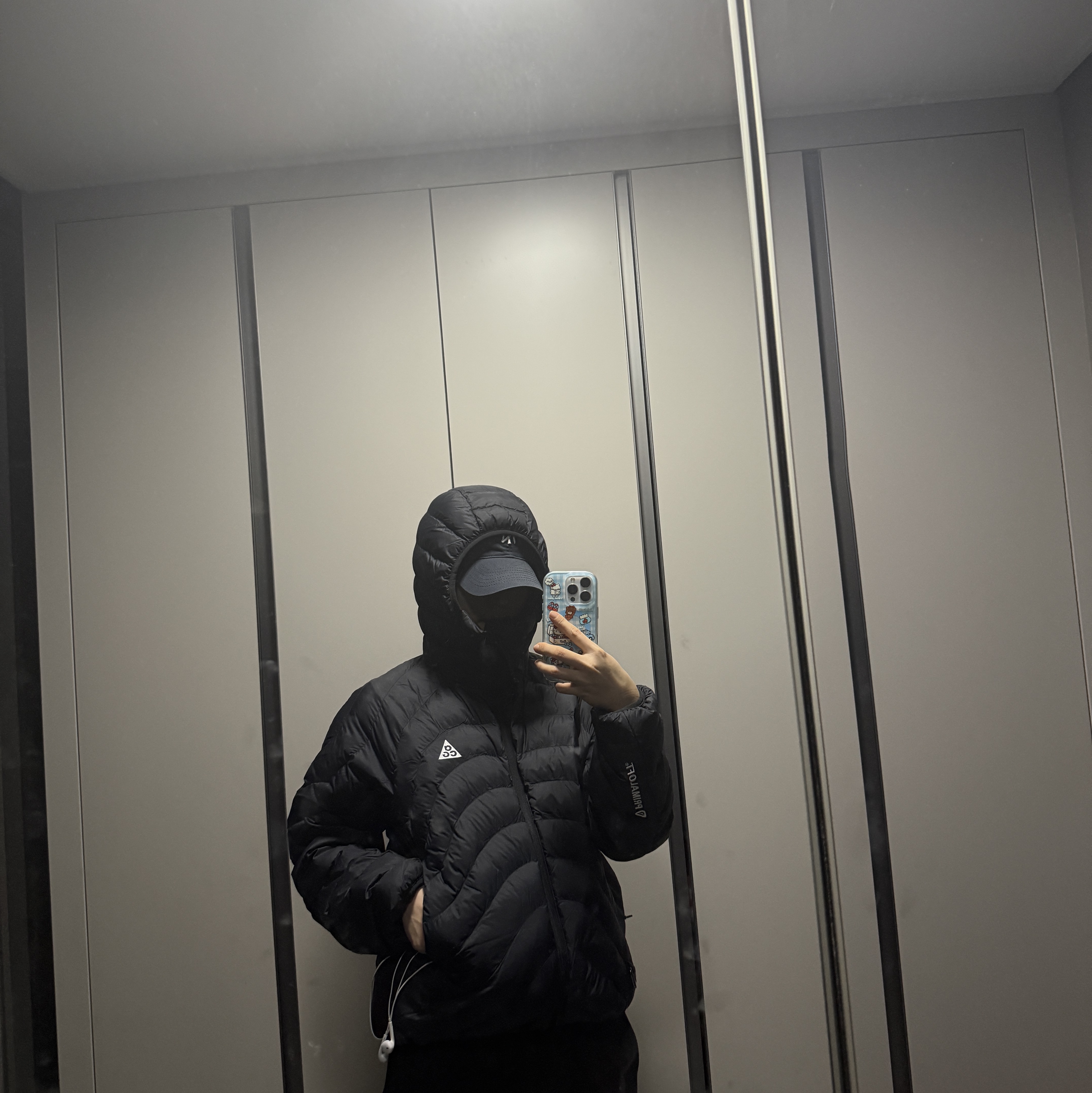 (W) Nike ACG Lava Flow Therma-Fit ADV Jacket Black Summit White 착용 스타일 - 2
