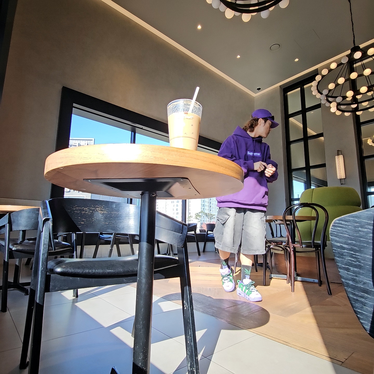 Supreme Box Logo Hooded Sweatshirt Dark Purple - 23FW, Supreme Wool Camp Cap Purple - 24FW 착용 스타일 - 2