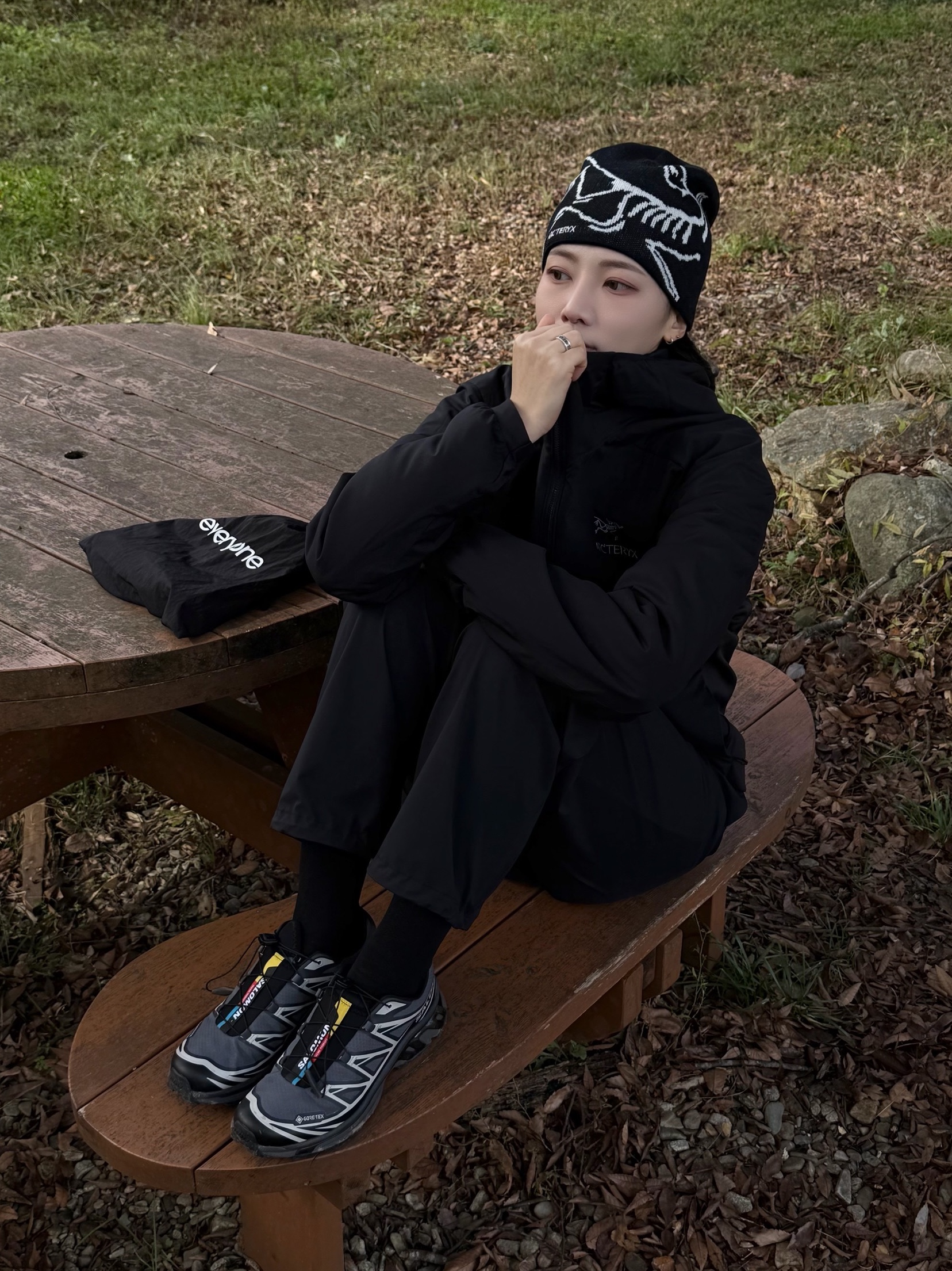 Arc'teryx Bird Head Toque Orca, Arc'teryx Atom Hoody Black 착용 스타일 - 2