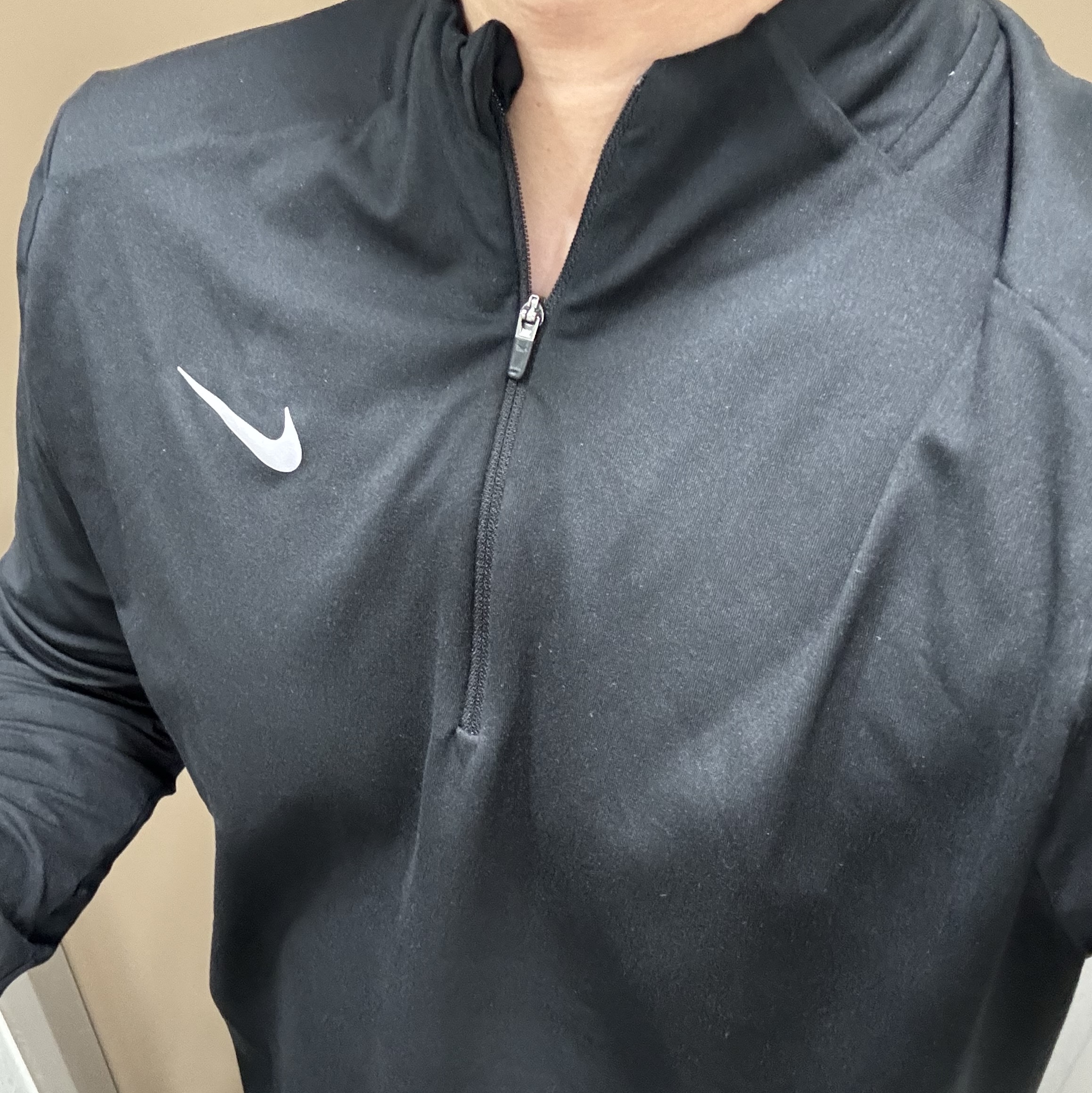Nike Dri-Fit Element Quarter Zip Running Top Black 착용 스타일