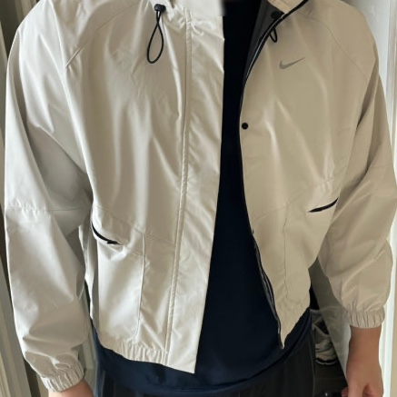 (W) Nike Storm Fit Swift Running Jacket Pale Ivory - Asia 착용 스타일