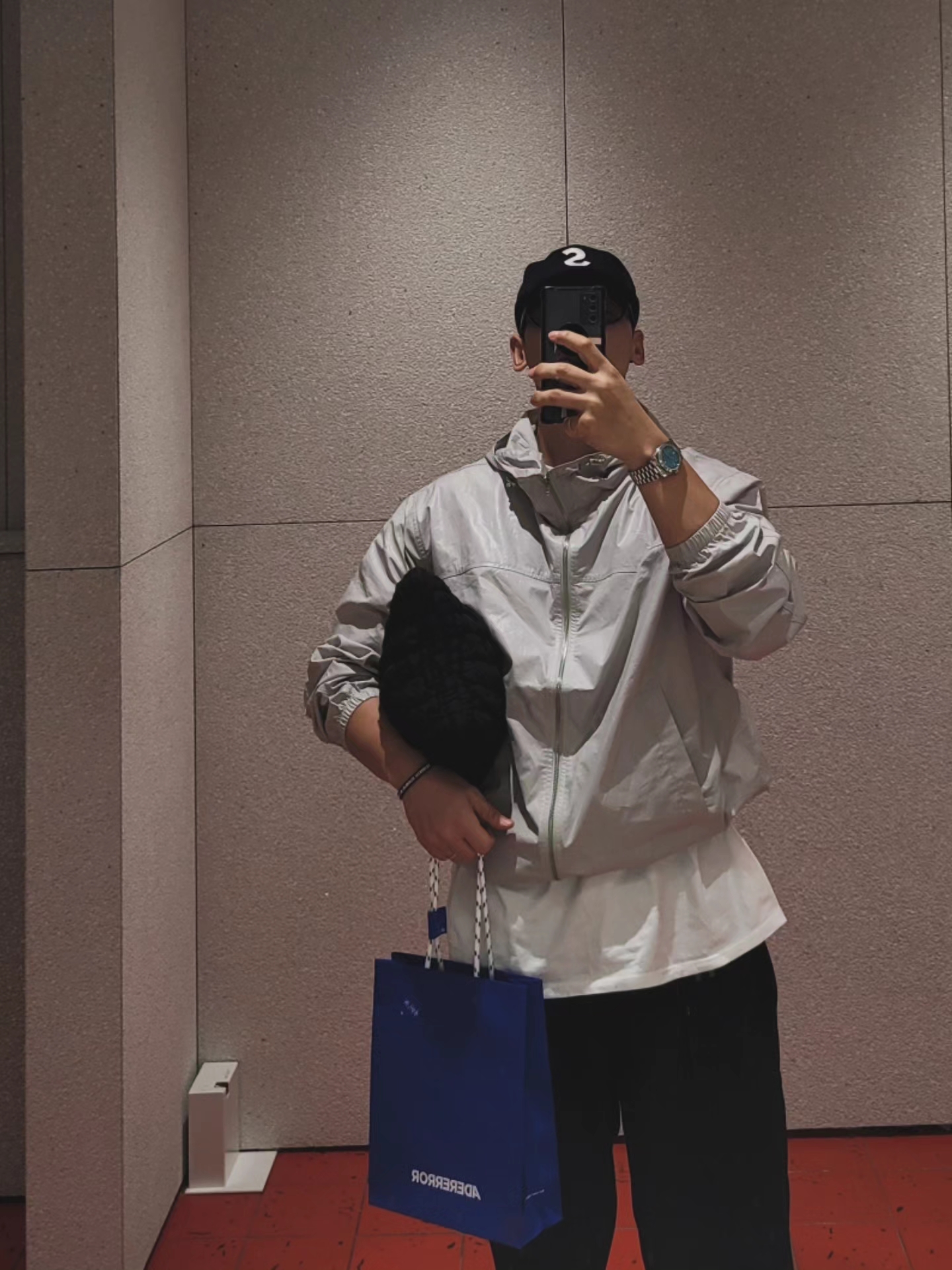 Matin Kim Matin High Neck Hoody Coating Jumper Light Grey, Gentle Monster Oaa 01(V) Black 착용 스타일 - 2