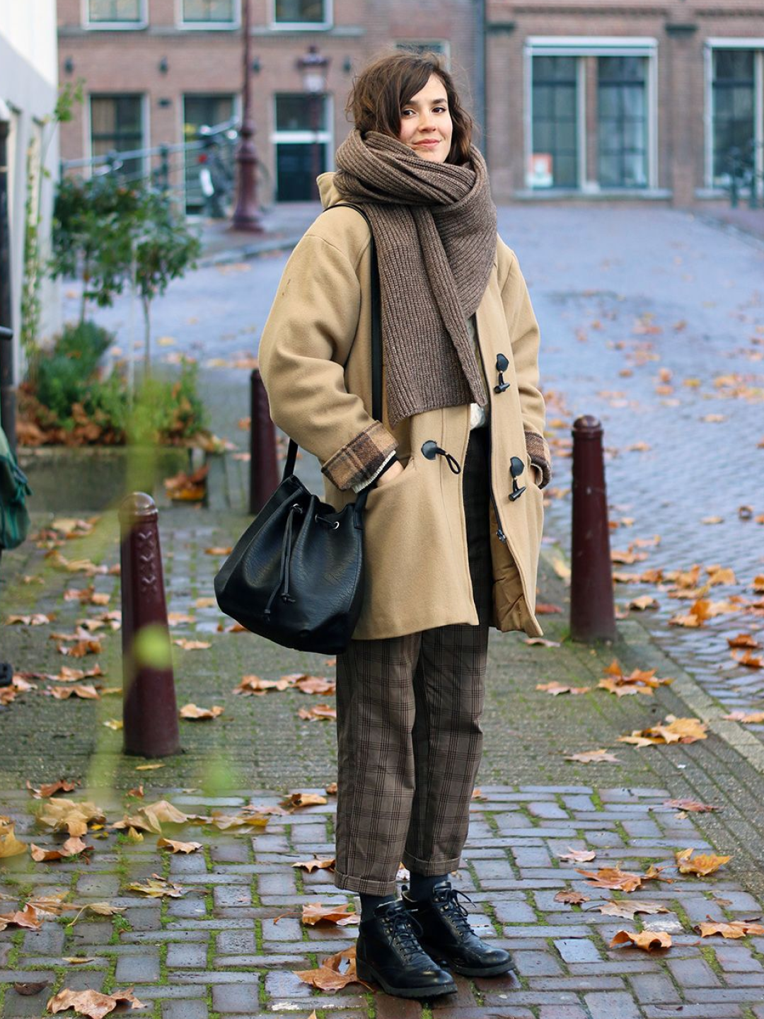 London Tradition Martin SLM NYNF Duffle Coat Vicuna A31, Enor Women High Neck Wool Duffle Coat Dark Grey 착용 스타일 - 2