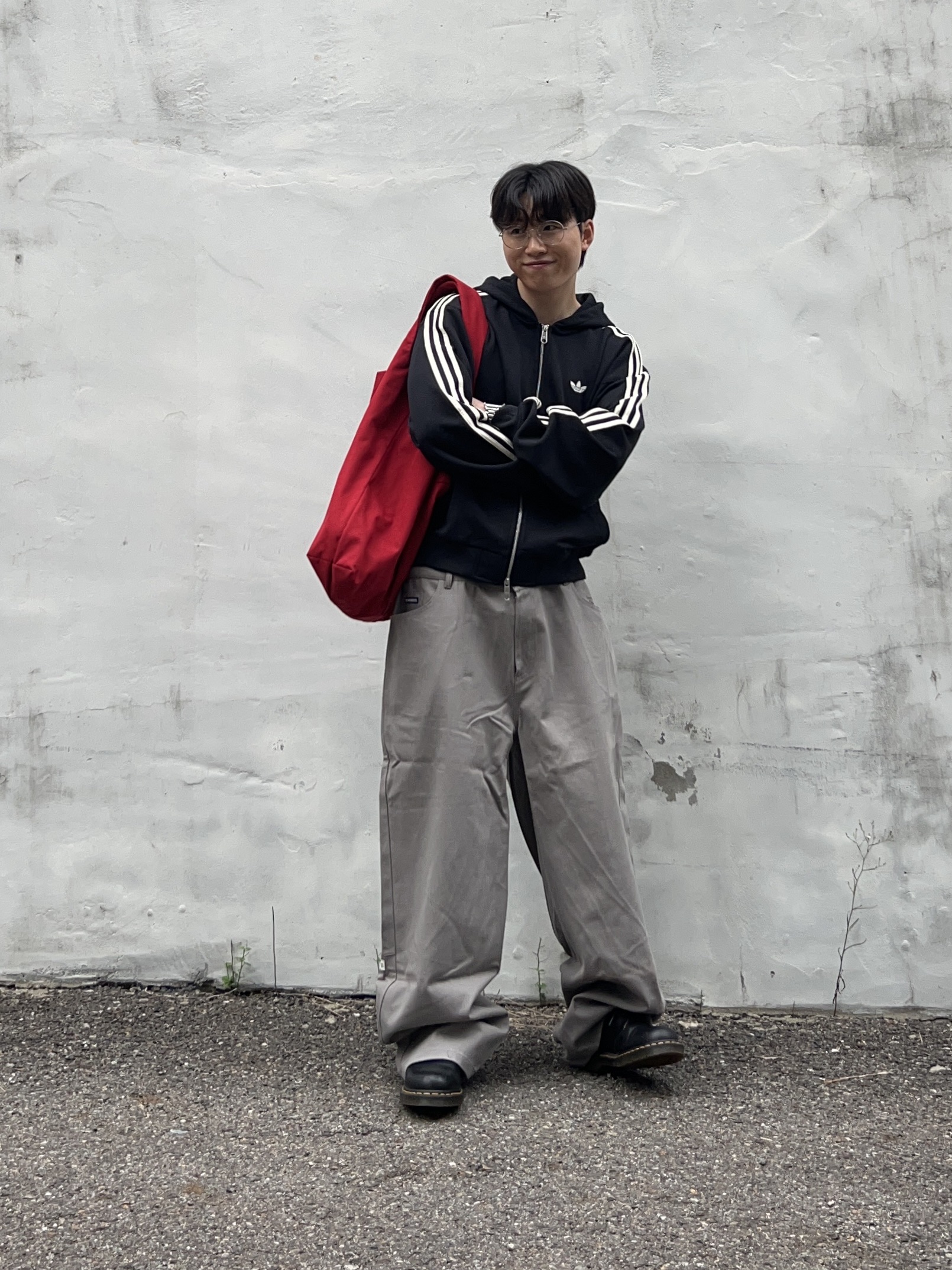Dr. Martens 1461 Smooth Black, Adidas 3-Stripes Full-Zip Hoodie Black Cream White - KR Sizing 착용 스타일 - 3