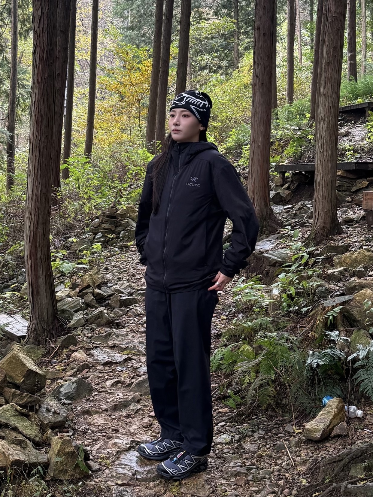 Arc'teryx Bird Head Toque Orca, Arc'teryx Atom Hoody Black 착용 스타일 - 3