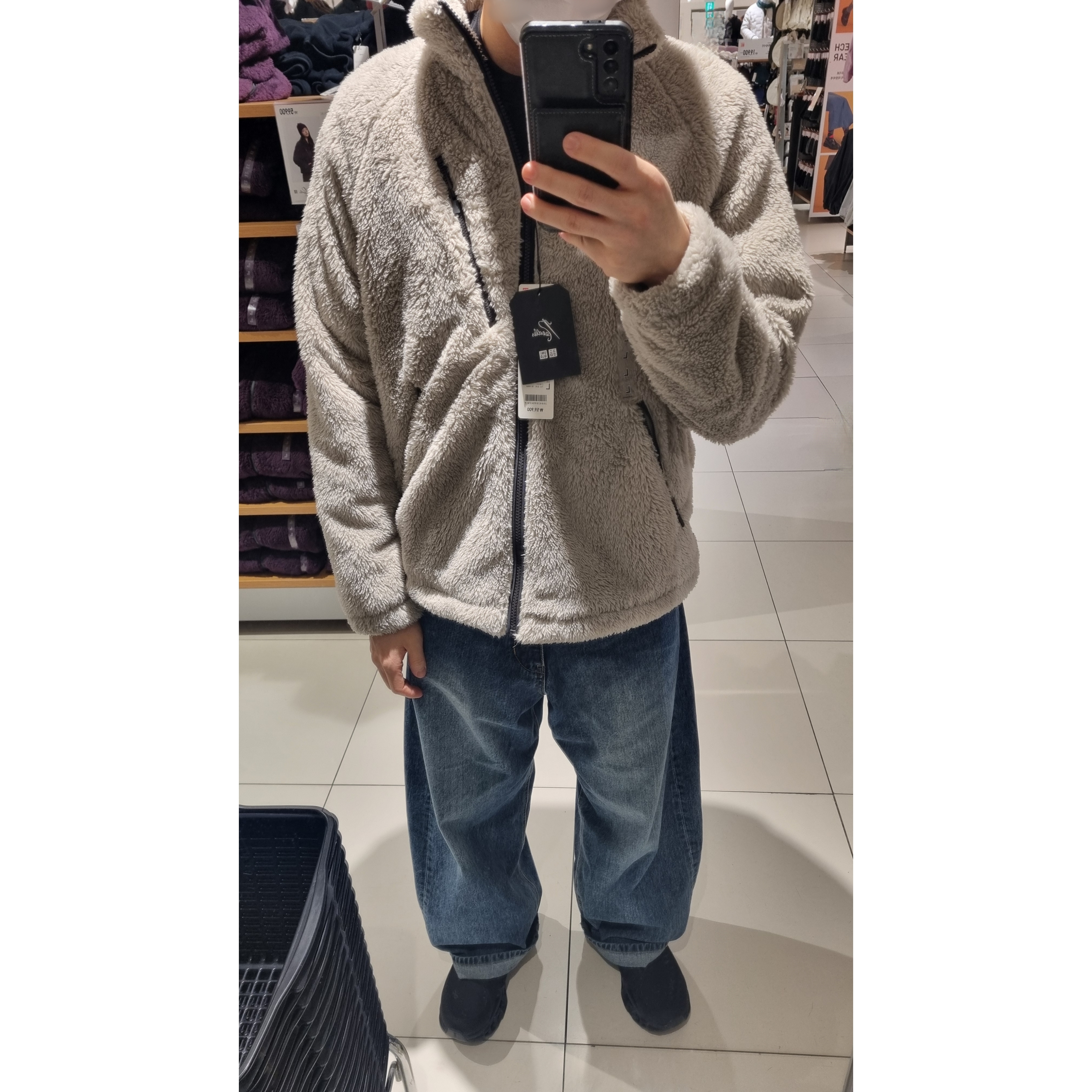 On Running x Post Archive Faction (Paf) Cloudmonster 2 Black Magnet, Uniqlo x Needles Fleece Jacket Beige - KR 착용 스타일 - 1