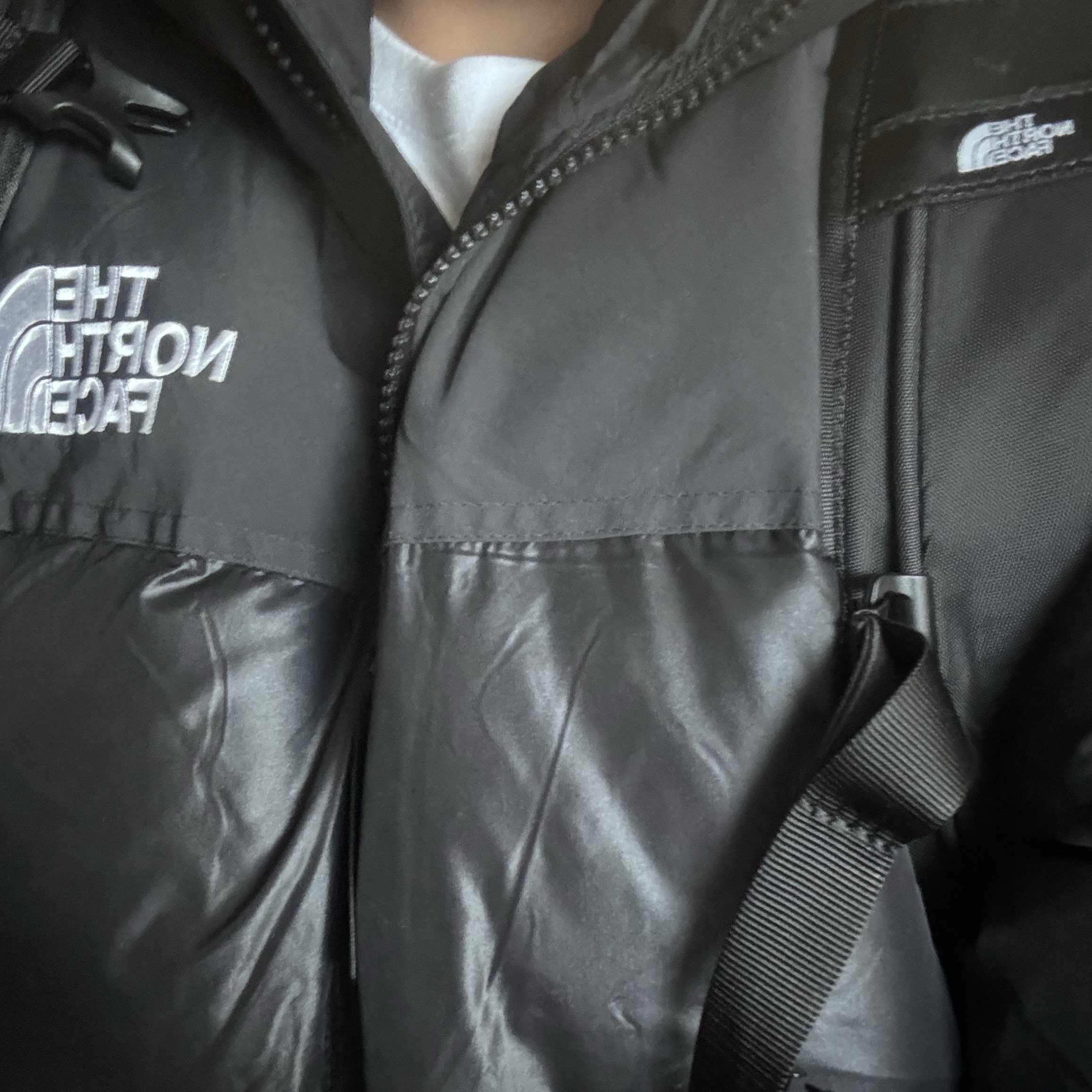 The North Face On Ball Jacket Black, The North Face Hot Shot Black 착용 스타일