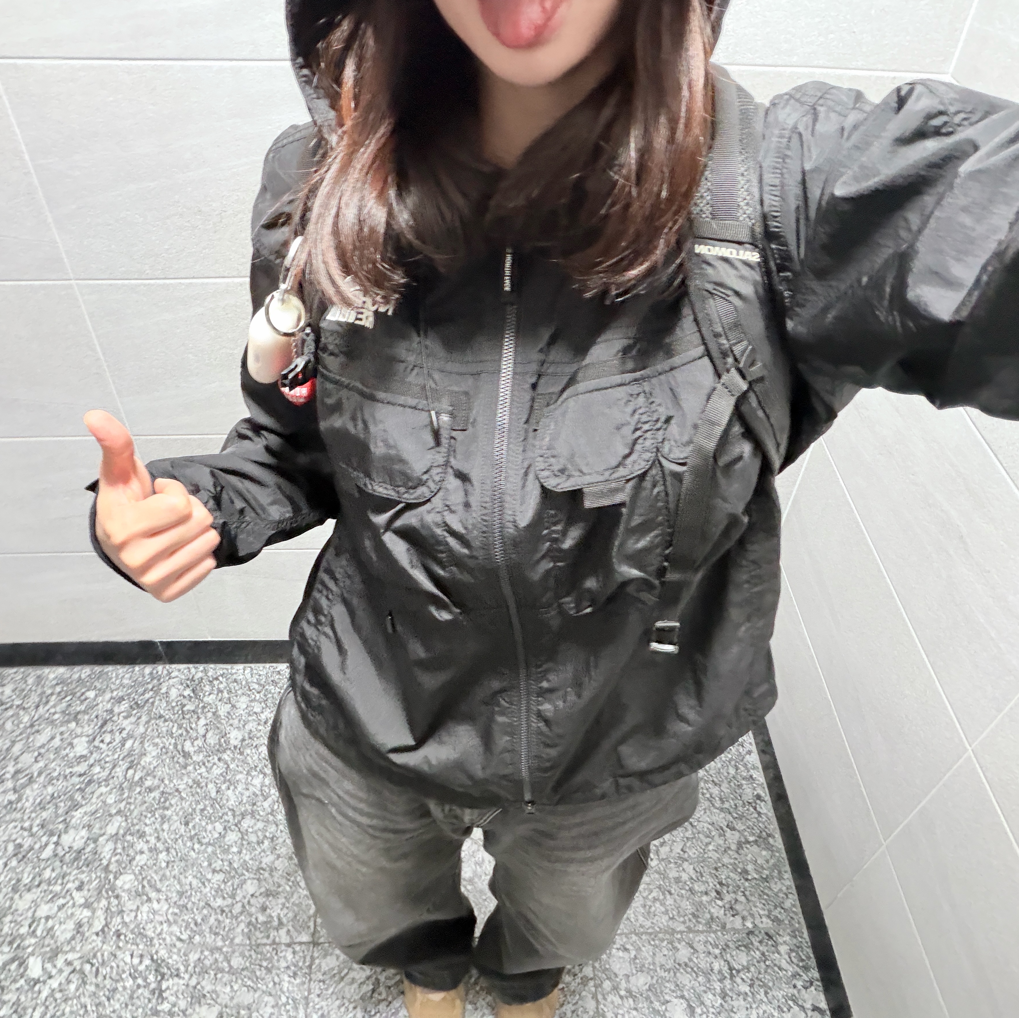 The North Face White Label Sheldon Jacket Black, Mizuno LG 60S 2K Brown 착용 스타일