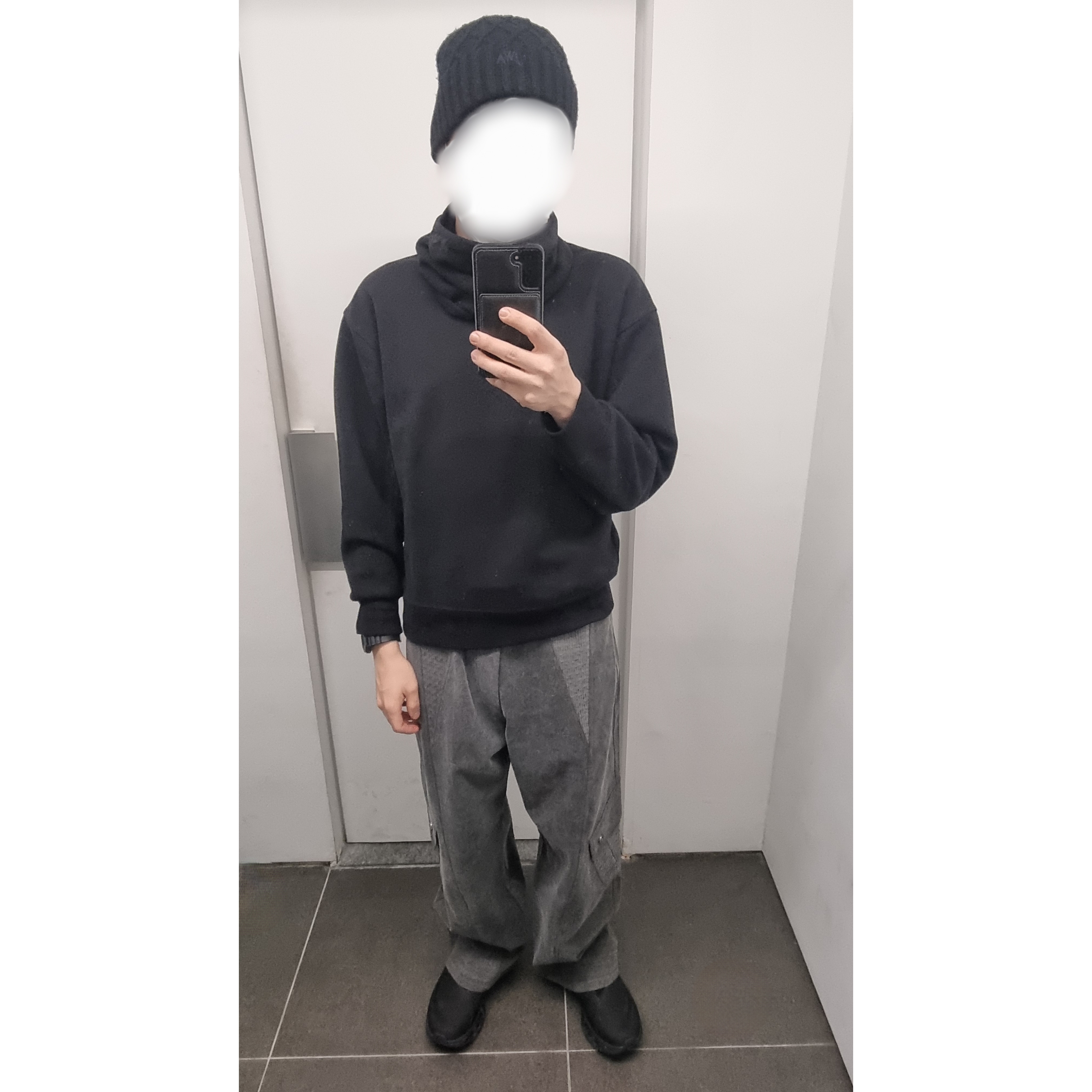 On Running x Post Archive Faction (Paf) Cloudmonster 2 Black Magnet, Uniqlo x JW Anderson Heattech Diamond Stitch Beanie Black 착용 스타일 - 1