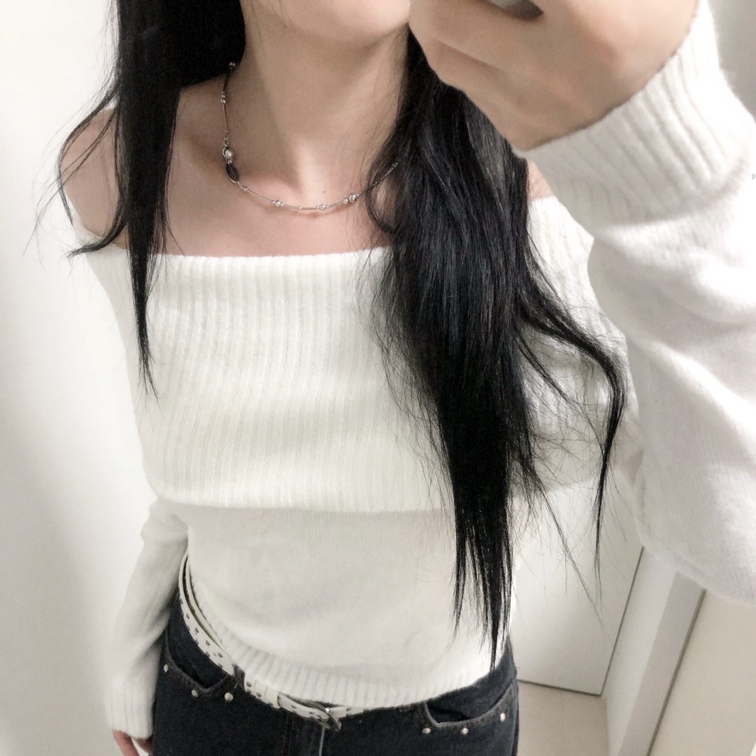 Riomeu Silver Melody Necklace 착용 스타일