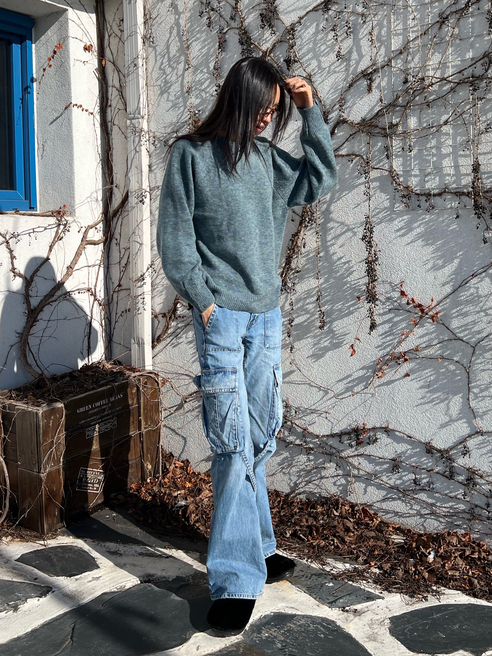 Knitted Shaggy Dog Wool 100% Round Knit Aurora 착용 스타일