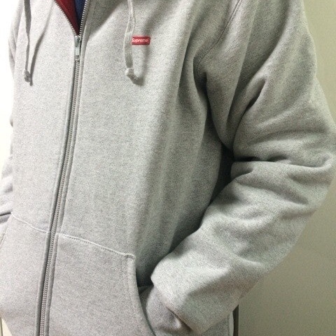 Supreme Small Box Zip Up Hooded Sweatshirt Heather Grey - 25SS 착용 스타일