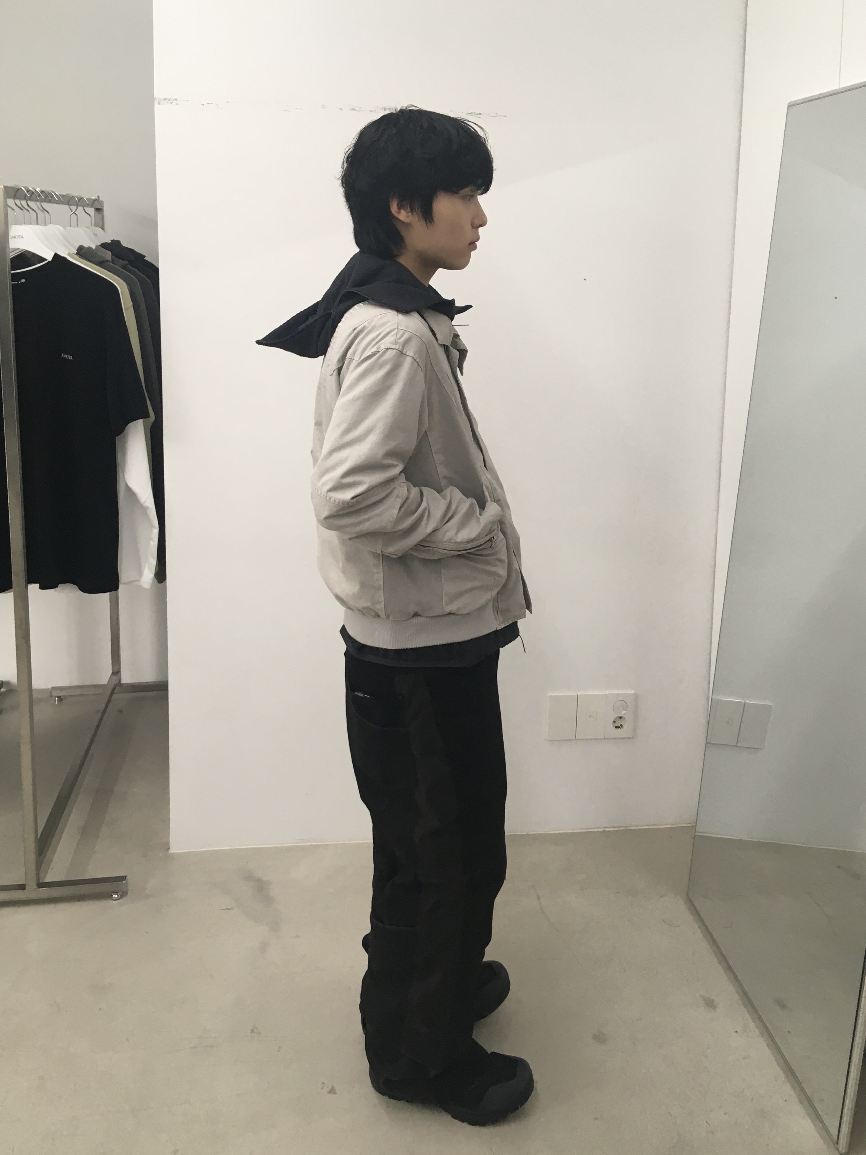 Salomon Alpinway Advanced Black Asphalt, Xlim Ep.6 04 Trousers Black 착용 스타일