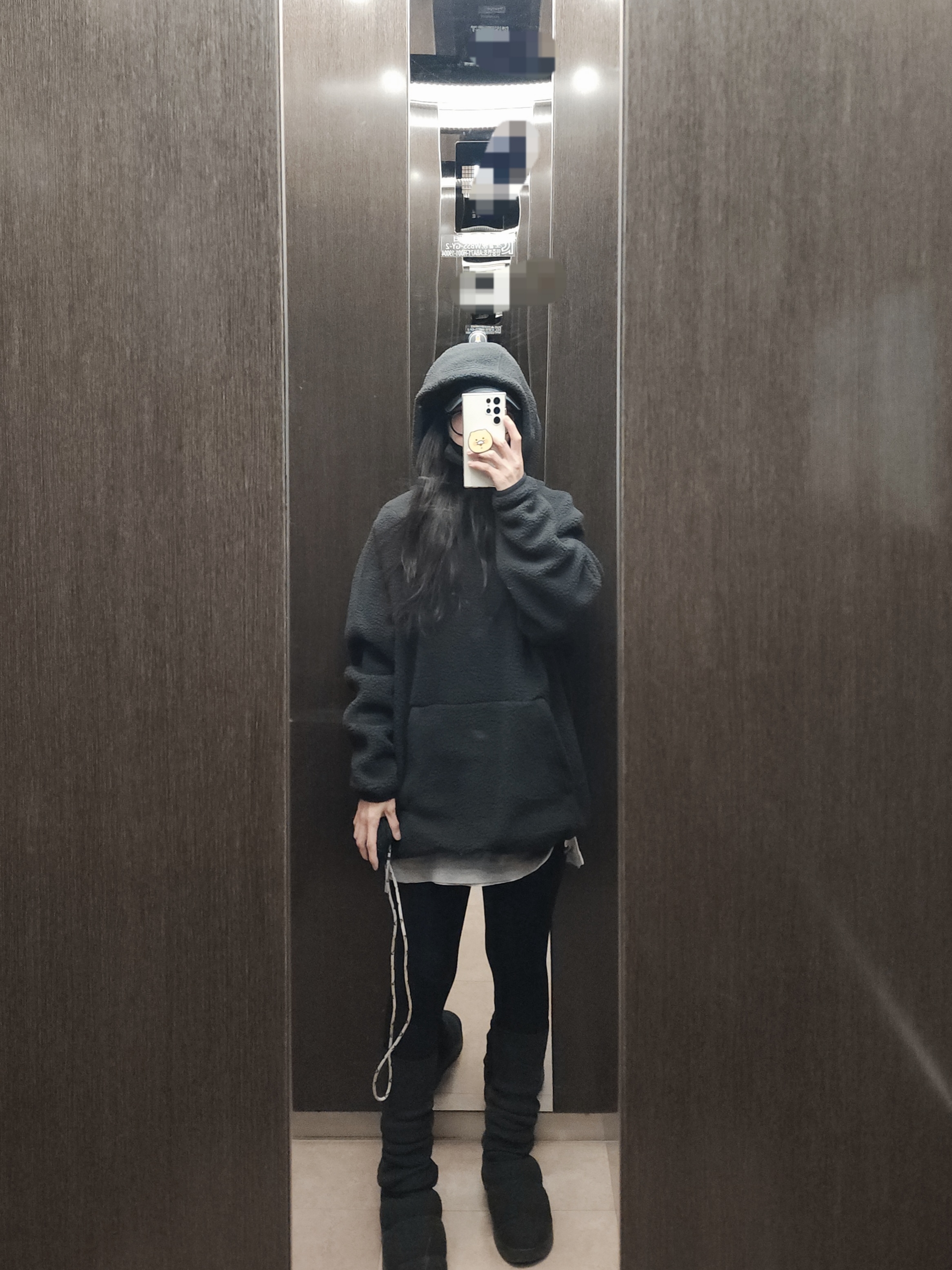 Nike NSW Essentials+ Sherpa Pullover Hoodie Black - Asia, Adidas Puffylette Core Black Pulse Amber 착용 스타일