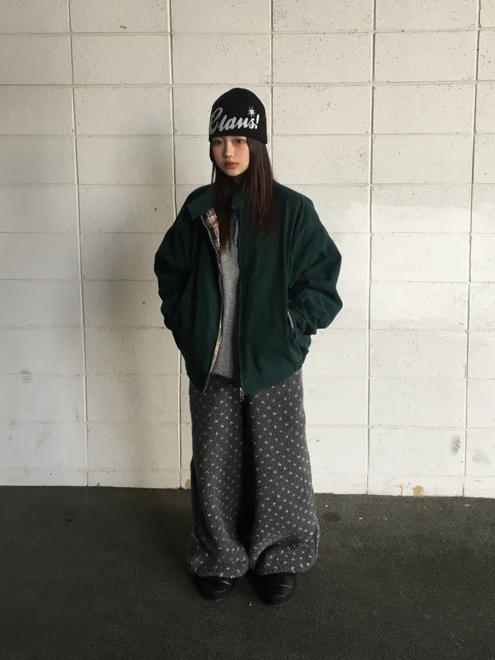 QT8 GARMENTS TL Washed Oxford Harrington Jacket Dark Green 착용 스타일 - 4